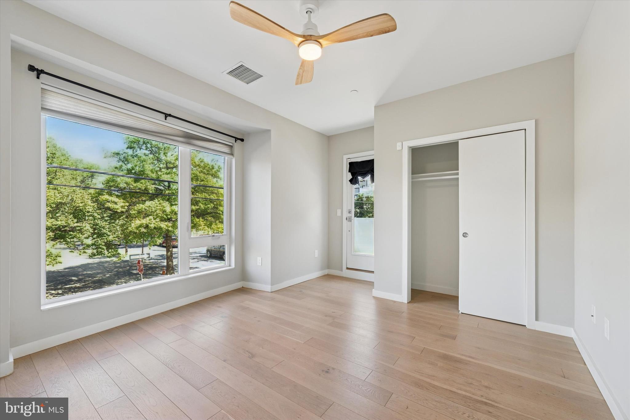 OLDE KENSINGTON - Residential