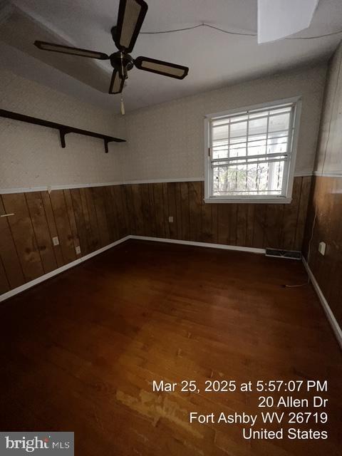 FORT ASHBY - Residential