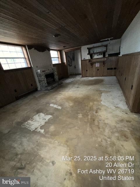 FORT ASHBY - Residential