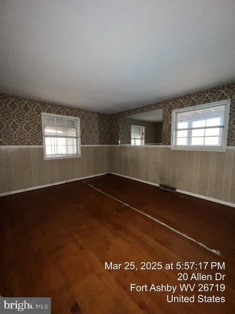 FORT ASHBY - Residential