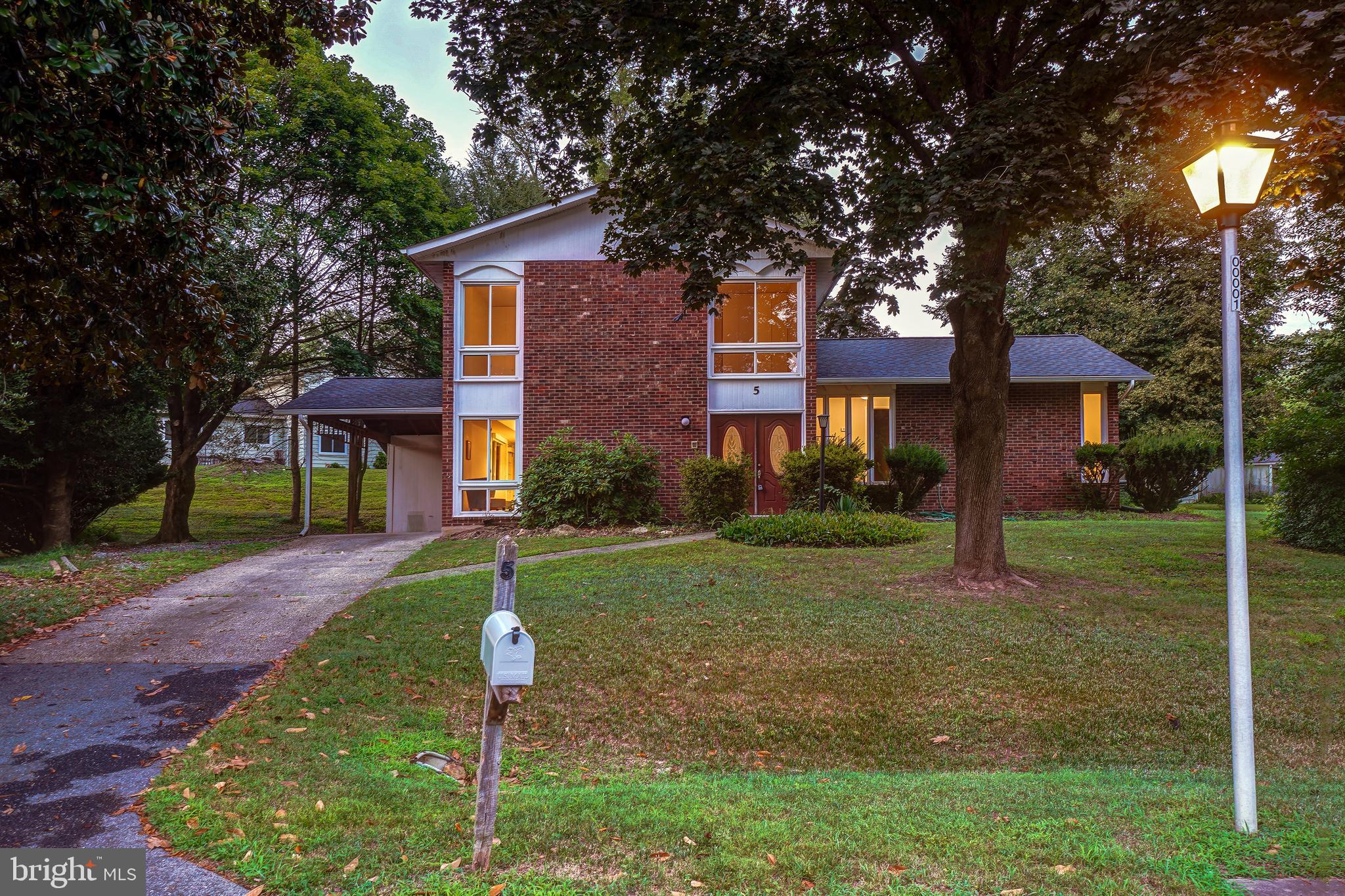 WOODLAWN TERRACE - Residential