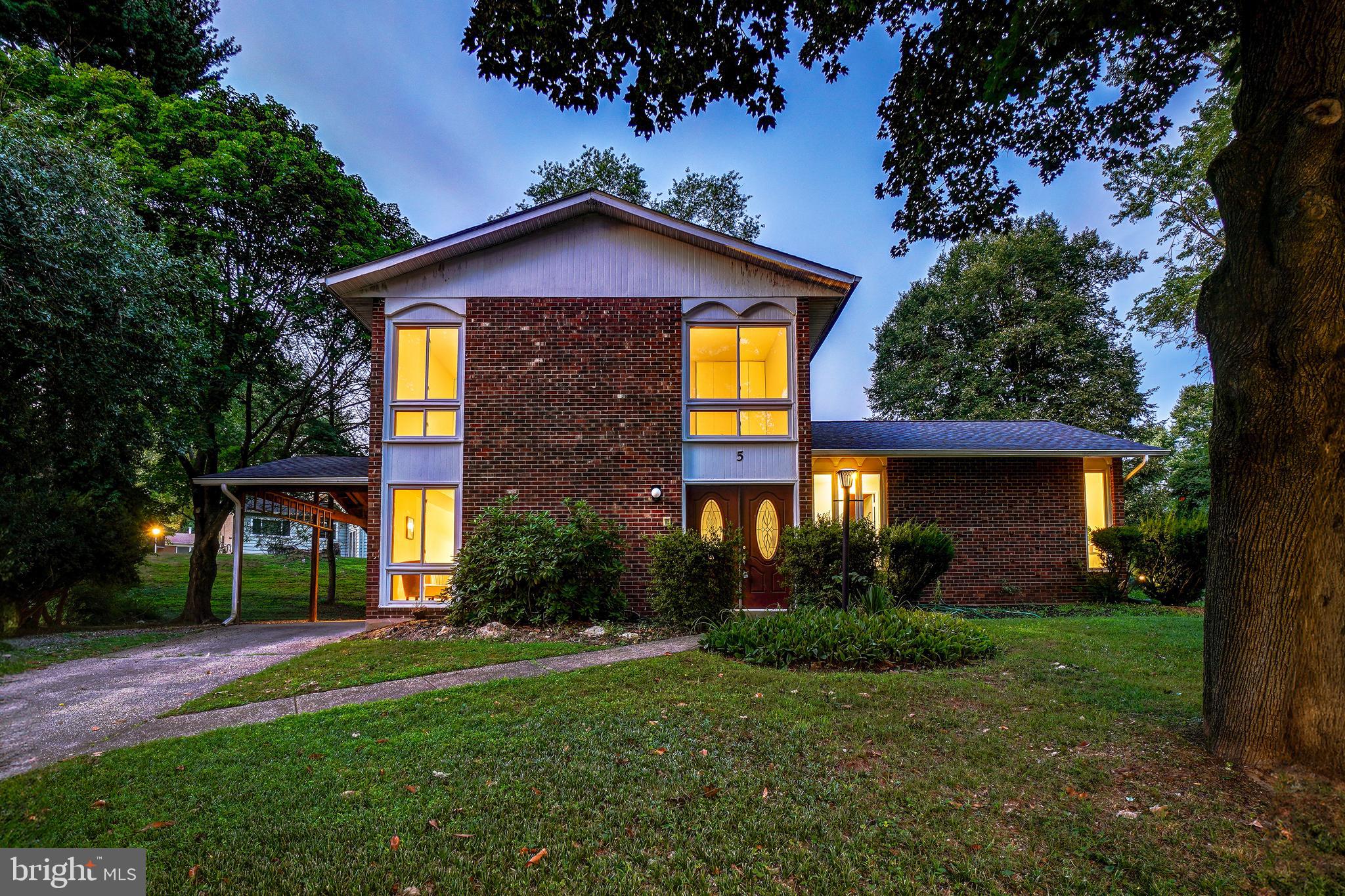 WOODLAWN TERRACE - Residential