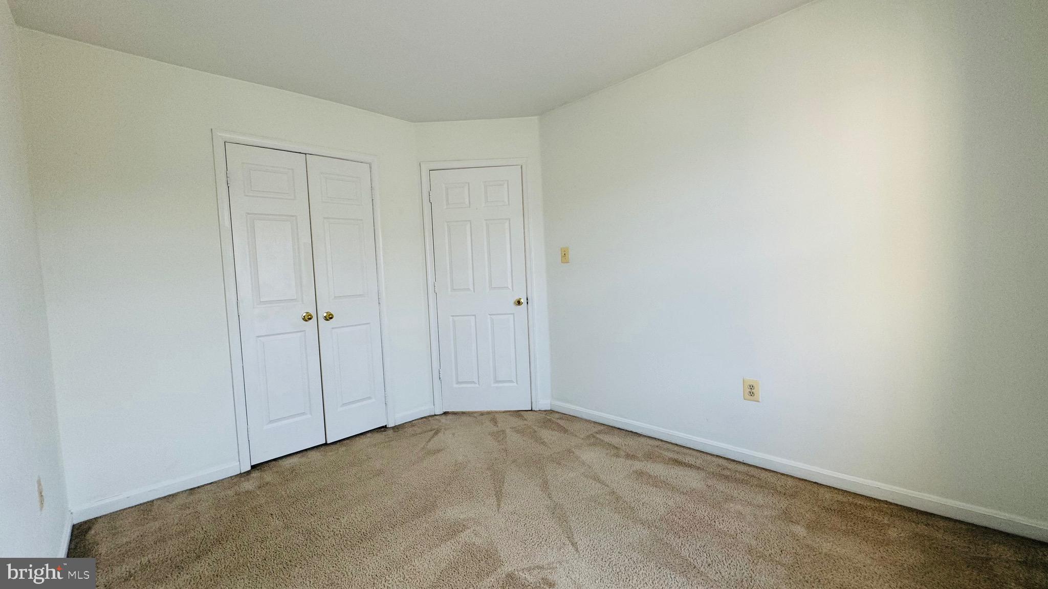 GROVEWOOD - Residential Lease