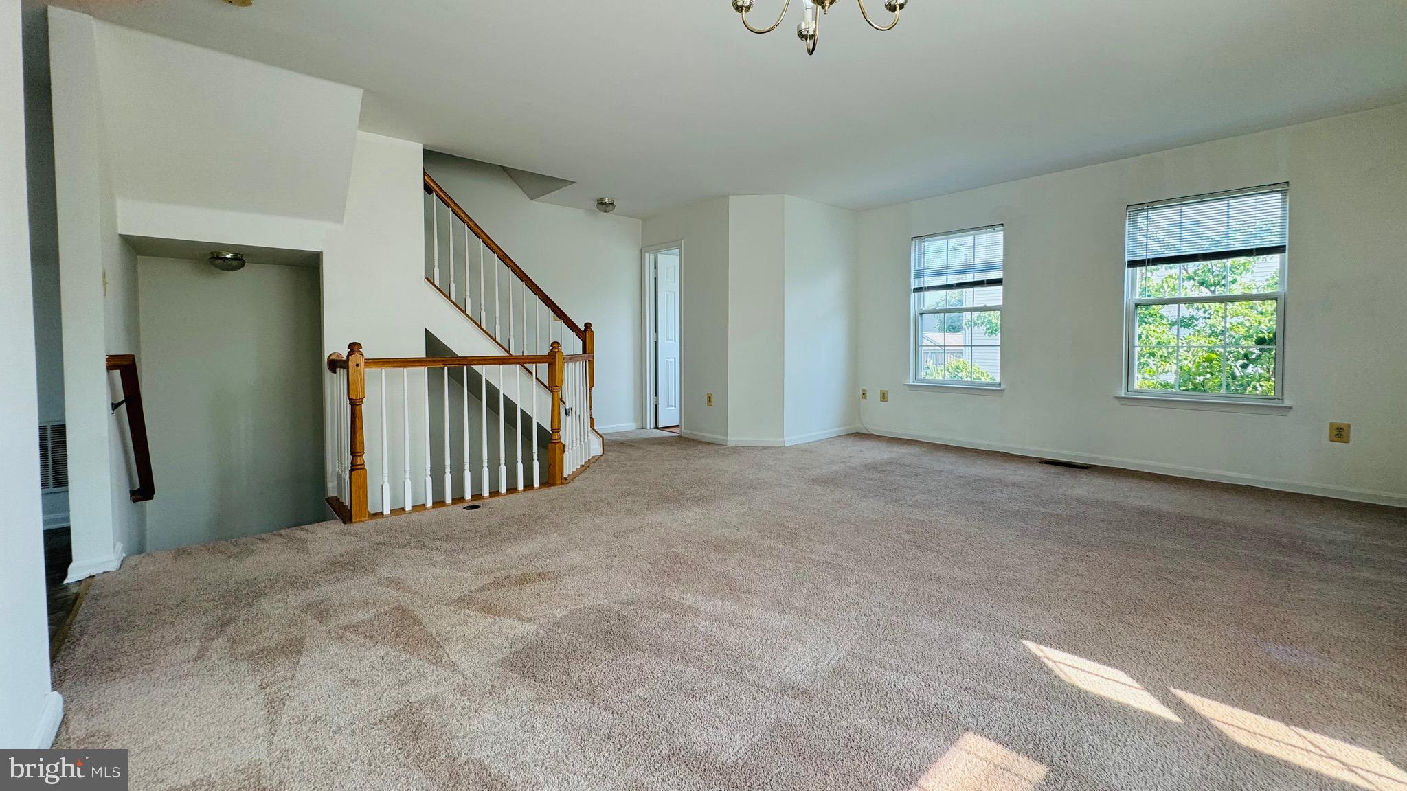 GROVEWOOD - Residential Lease