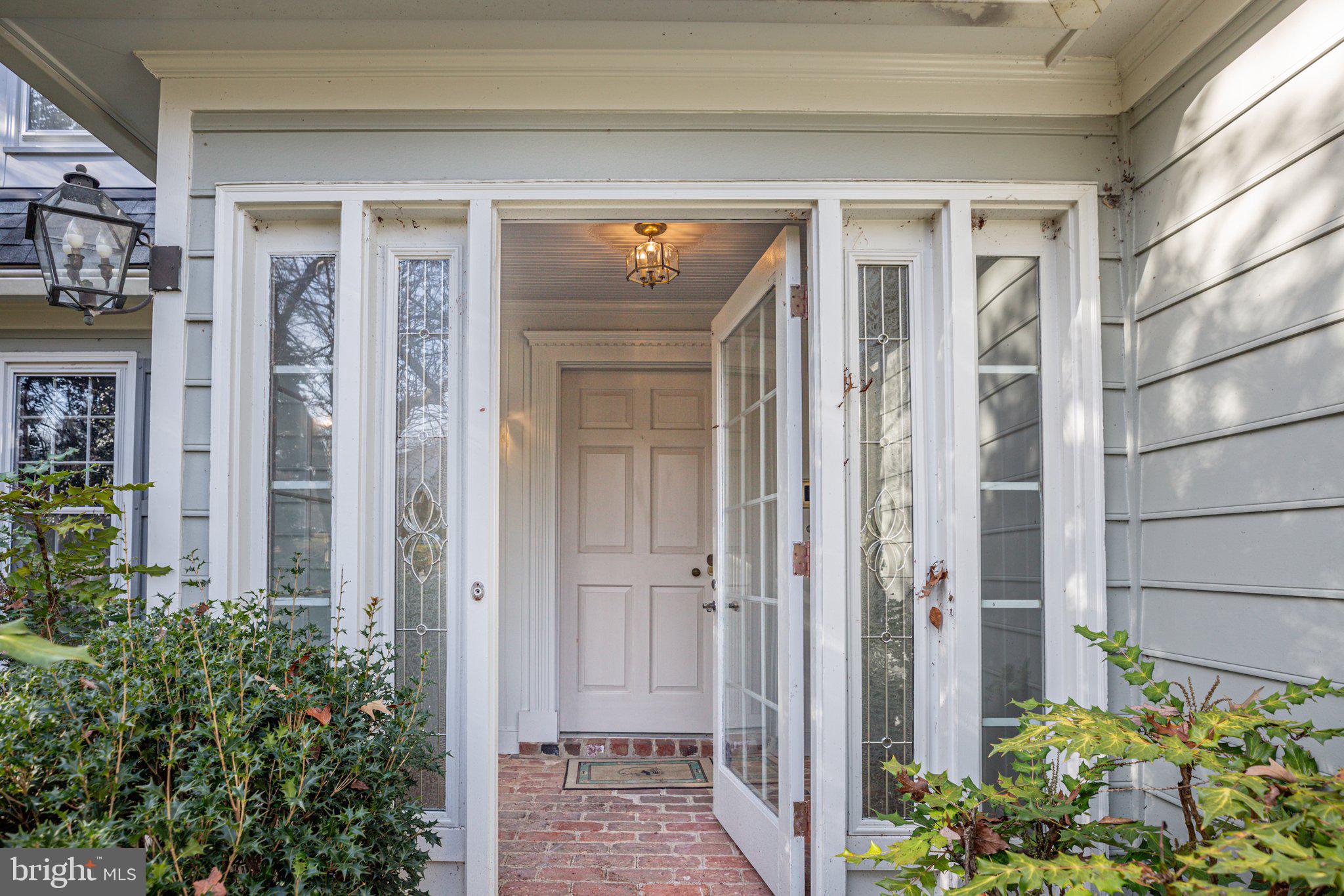 WOODLAWN - Residential