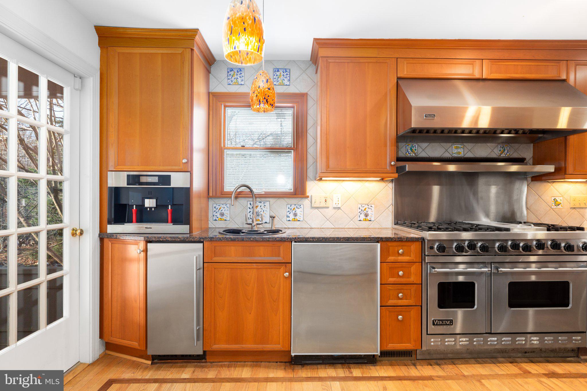 WOODLAWN - Residential