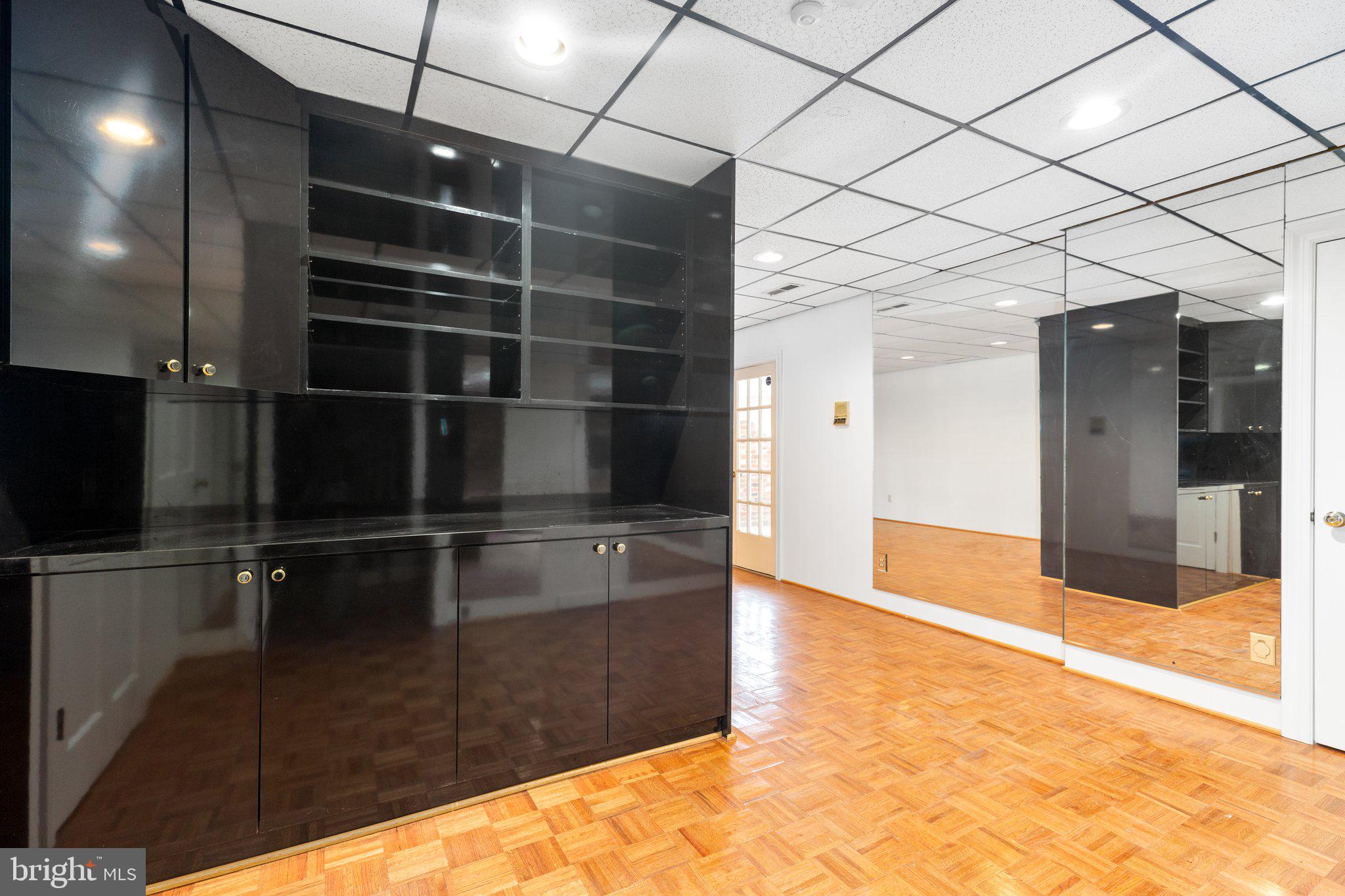 WOODLAWN - Residential