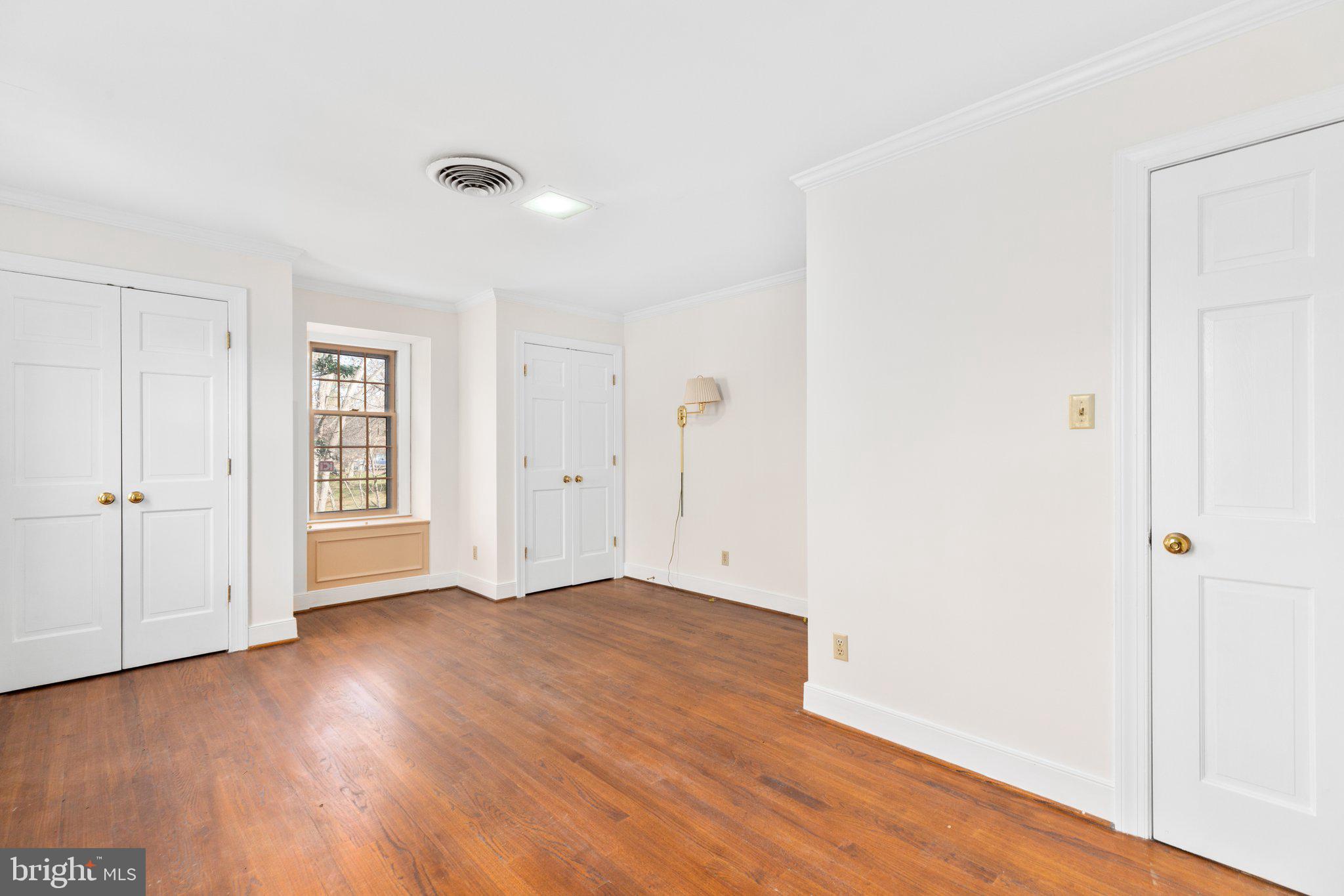 WOODLAWN - Residential