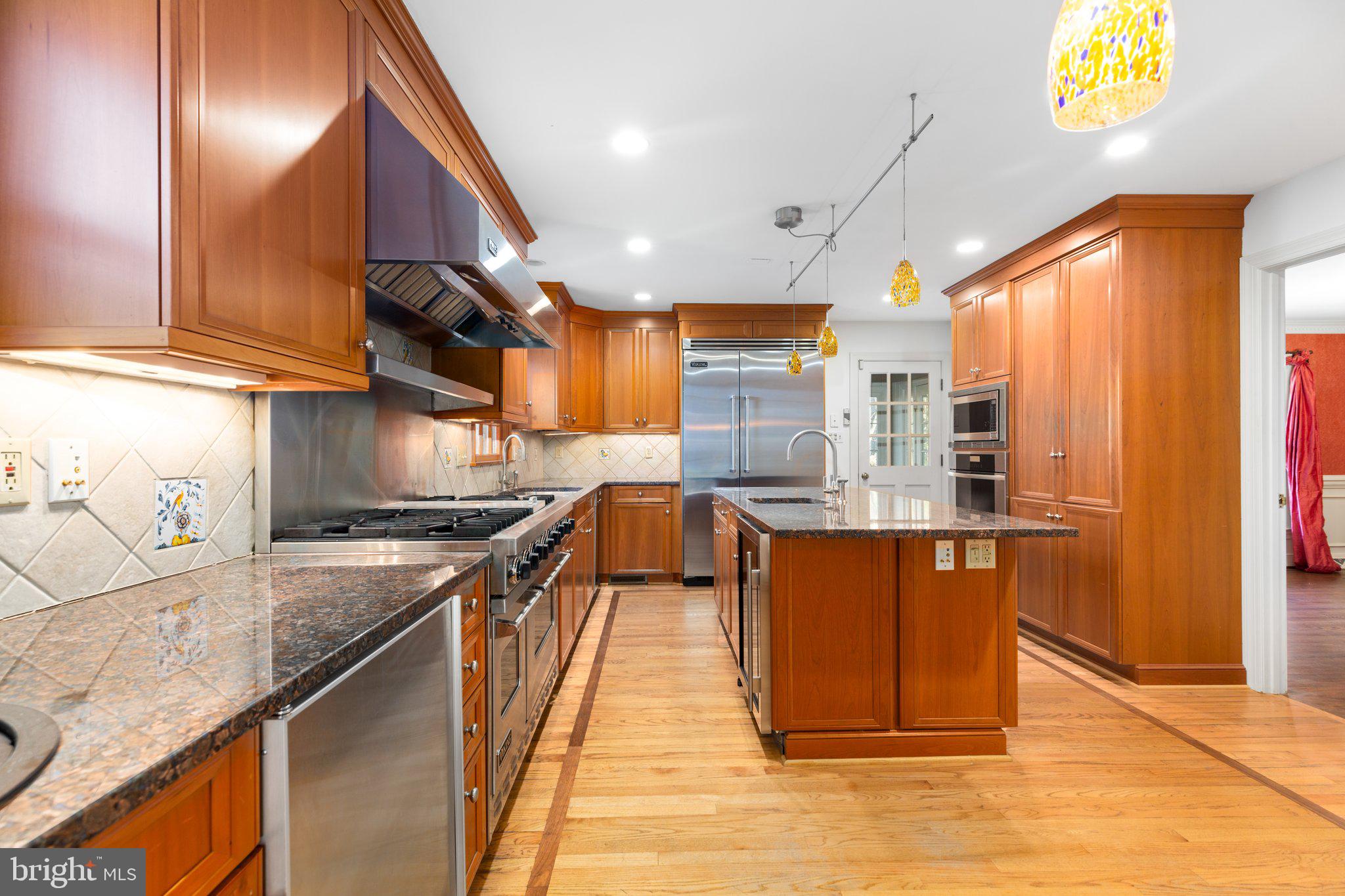 WOODLAWN - Residential