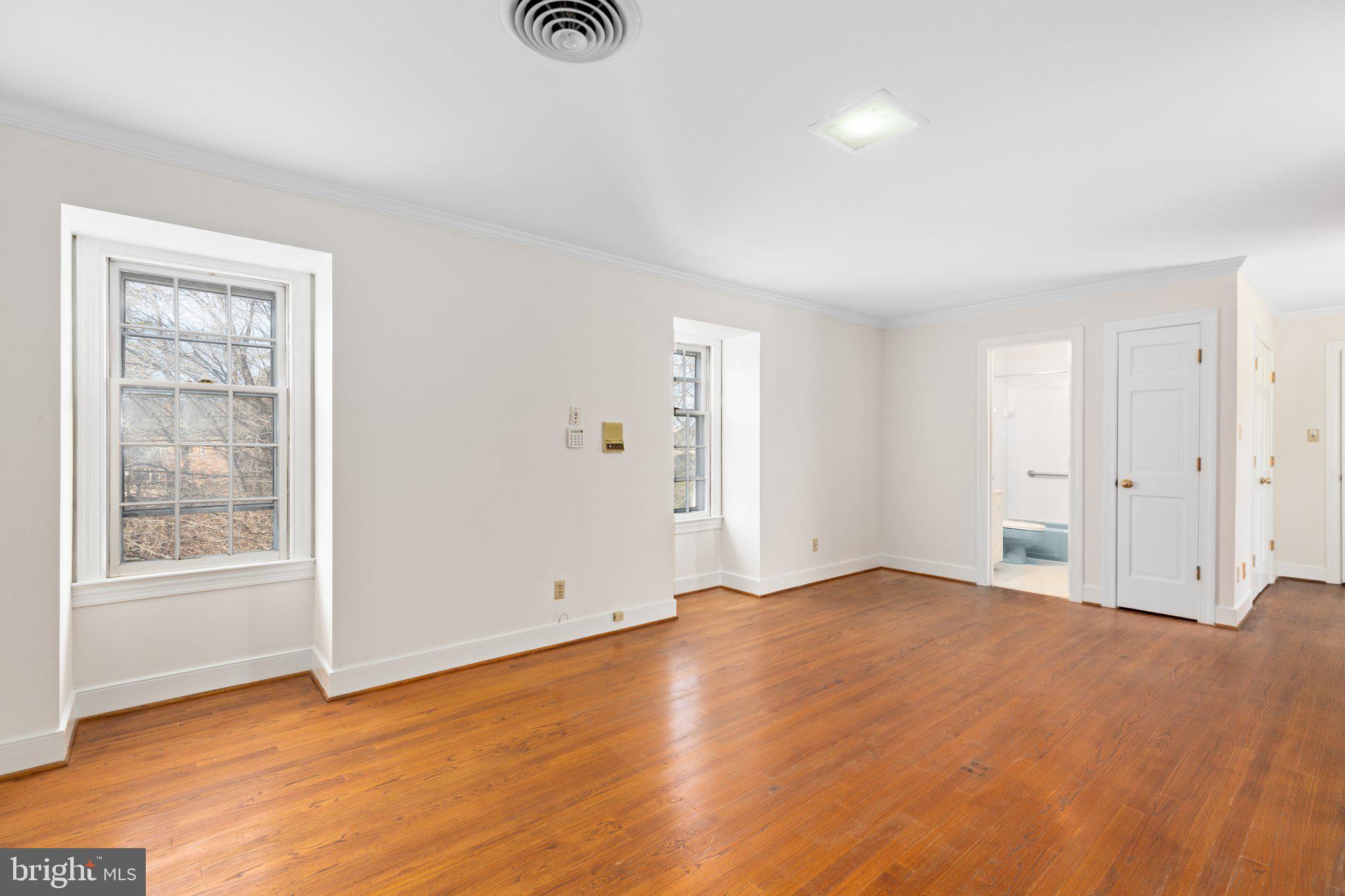 WOODLAWN - Residential