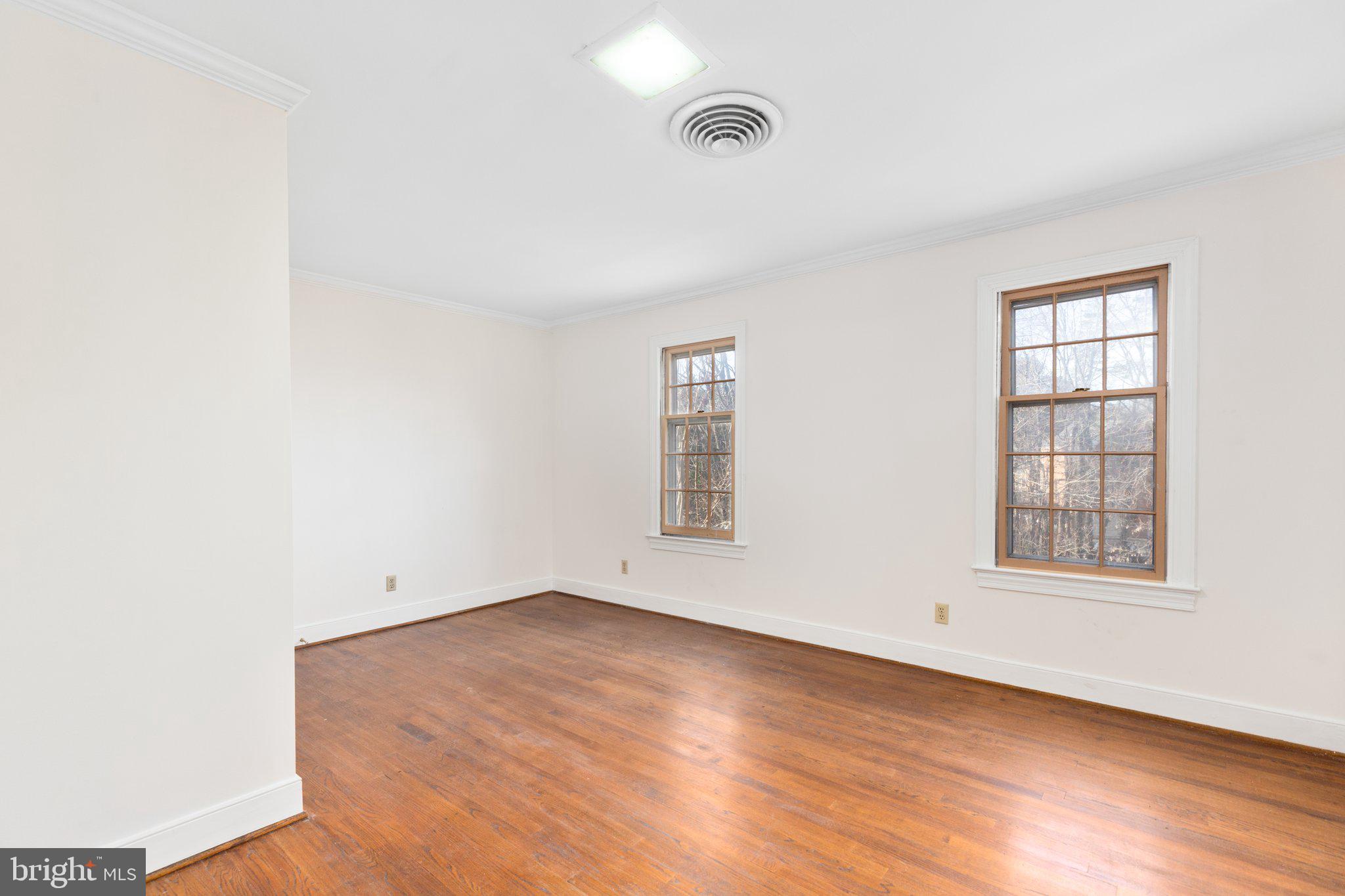 WOODLAWN - Residential