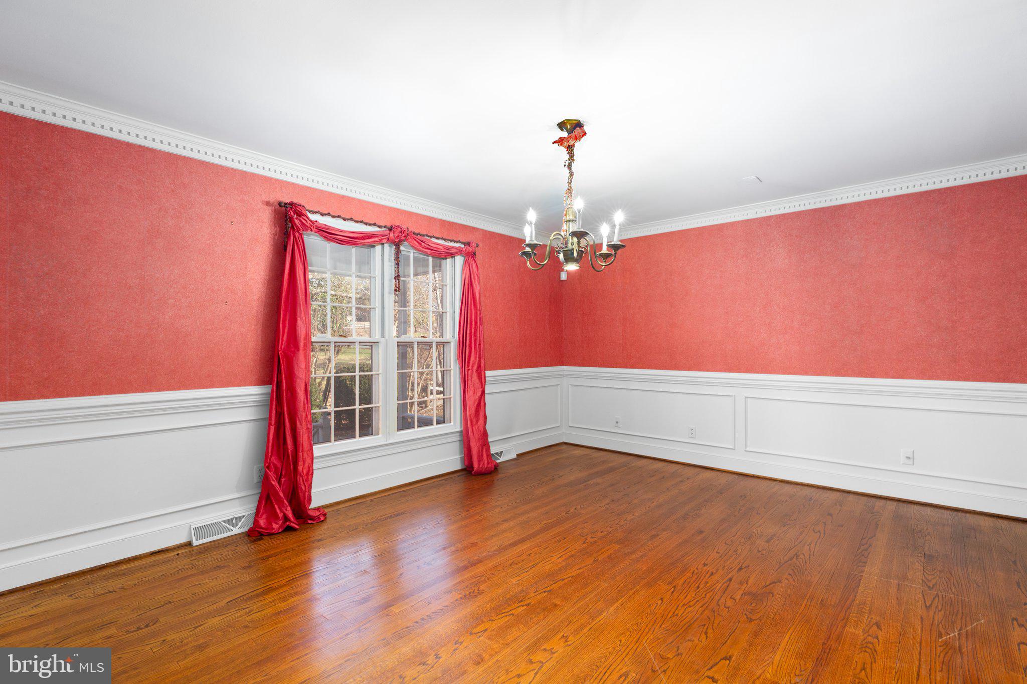 WOODLAWN - Residential