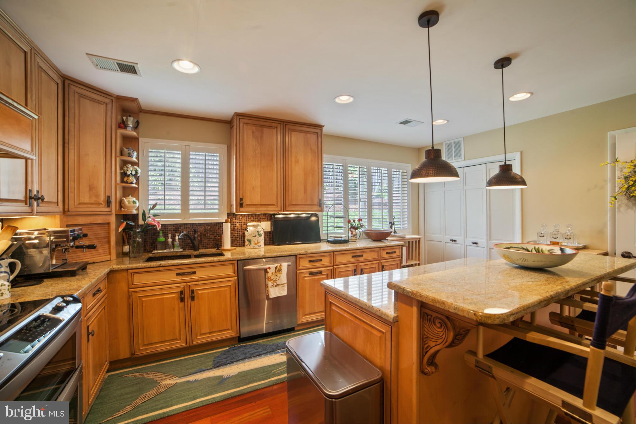 KING JAMES LANDING - Residential