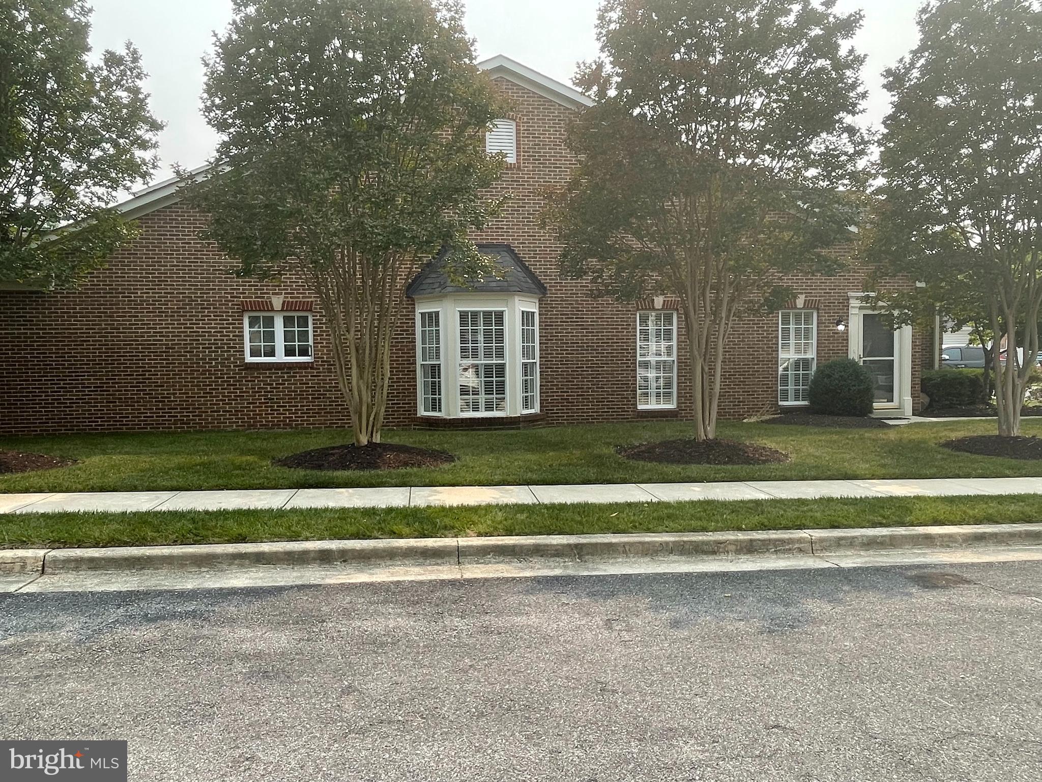 SOUTH RIVER COLONY - Residential