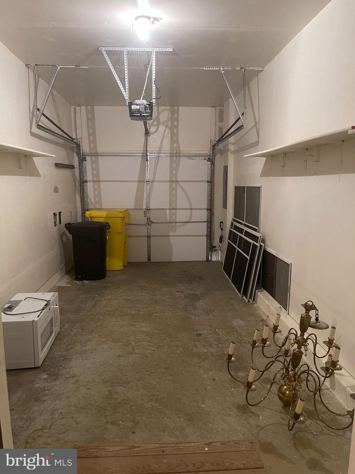 SOUTH RIVER COLONY - Residential