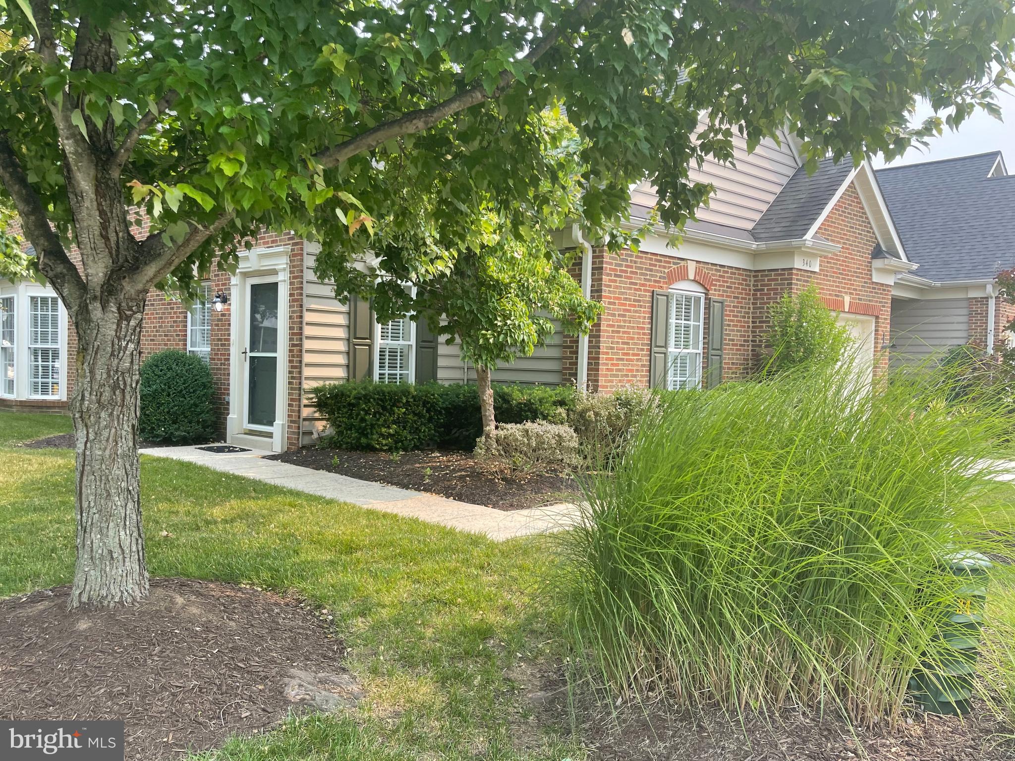 SOUTH RIVER COLONY - Residential