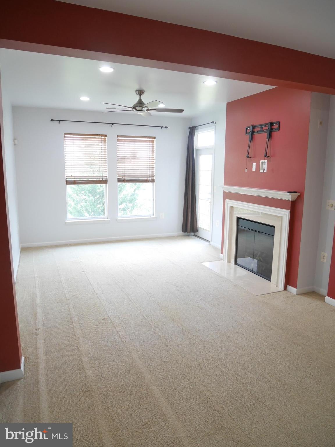 1321 KAREN BOULEVARD 504