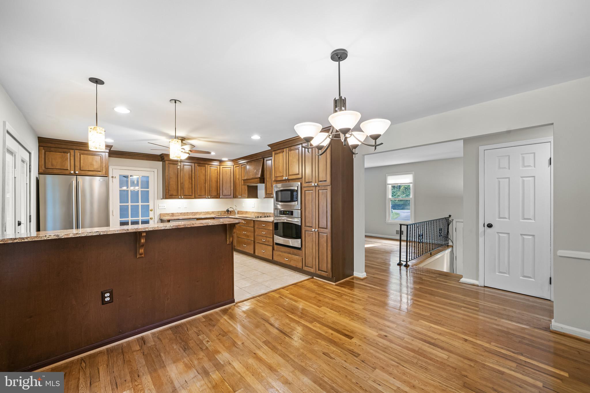 MOUNT CARMEL WOODS - Residential