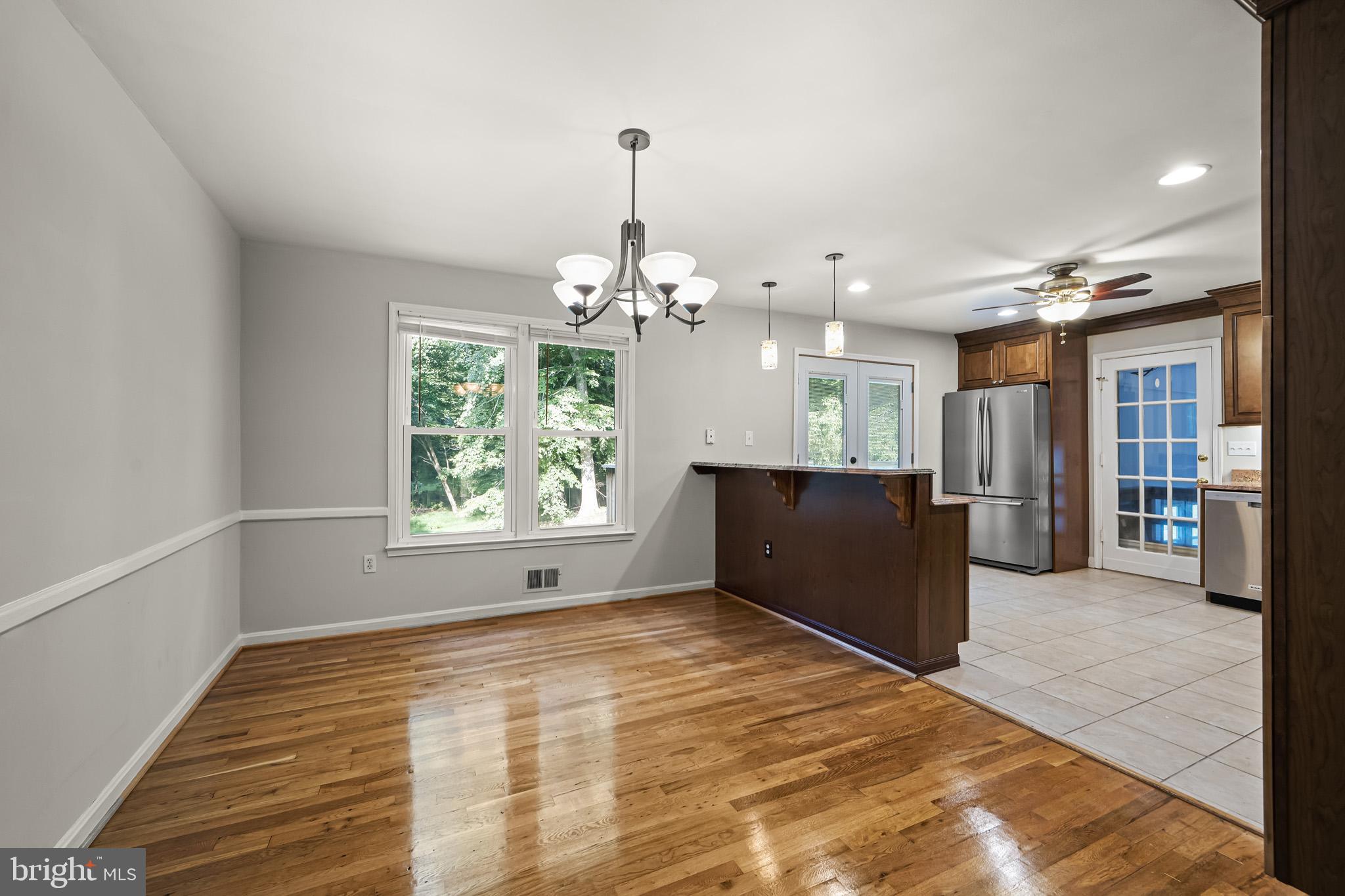 MOUNT CARMEL WOODS - Residential