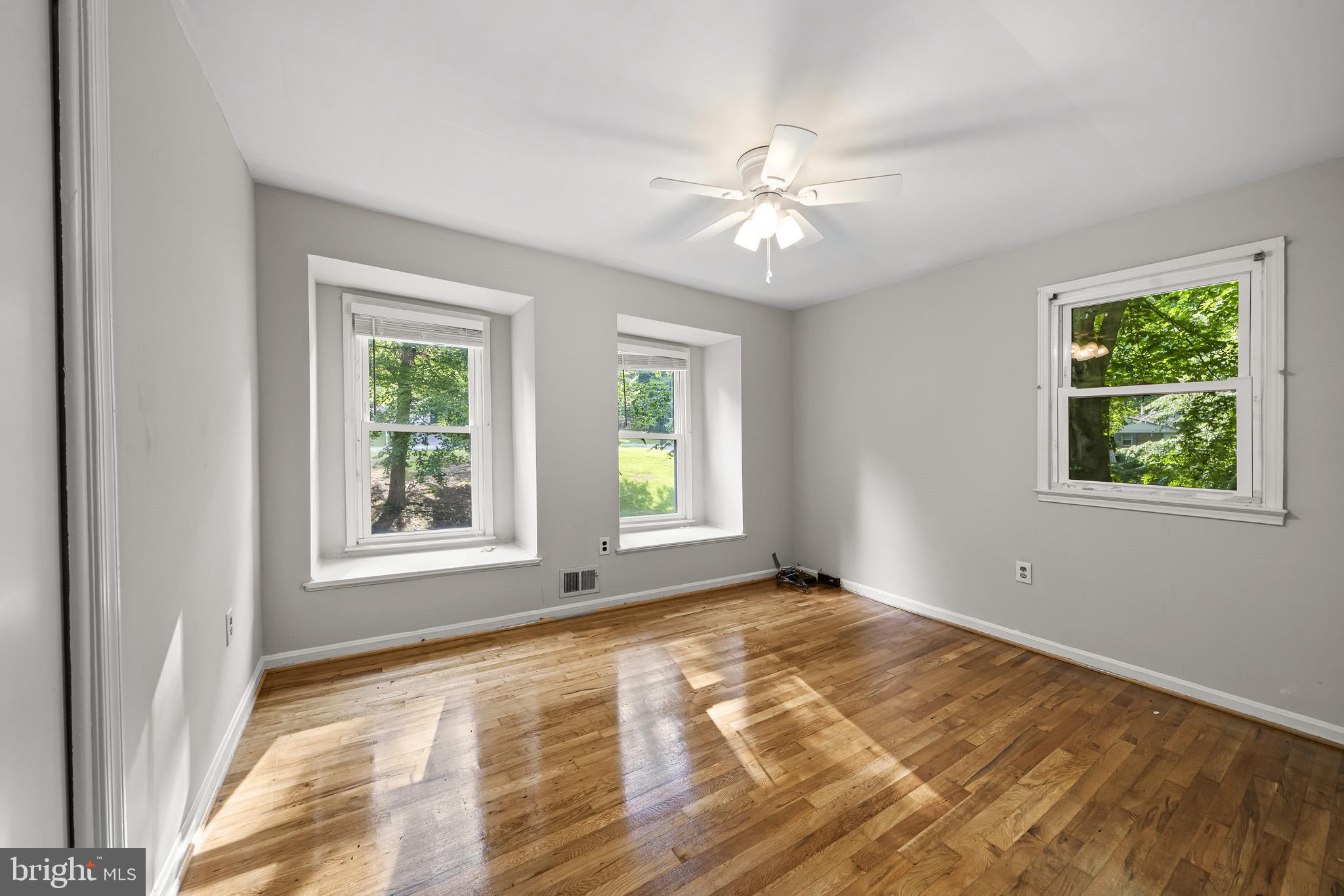 MOUNT CARMEL WOODS - Residential