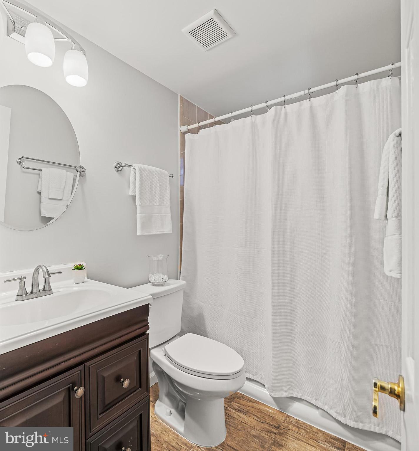 MOUNT CARMEL WOODS - Residential