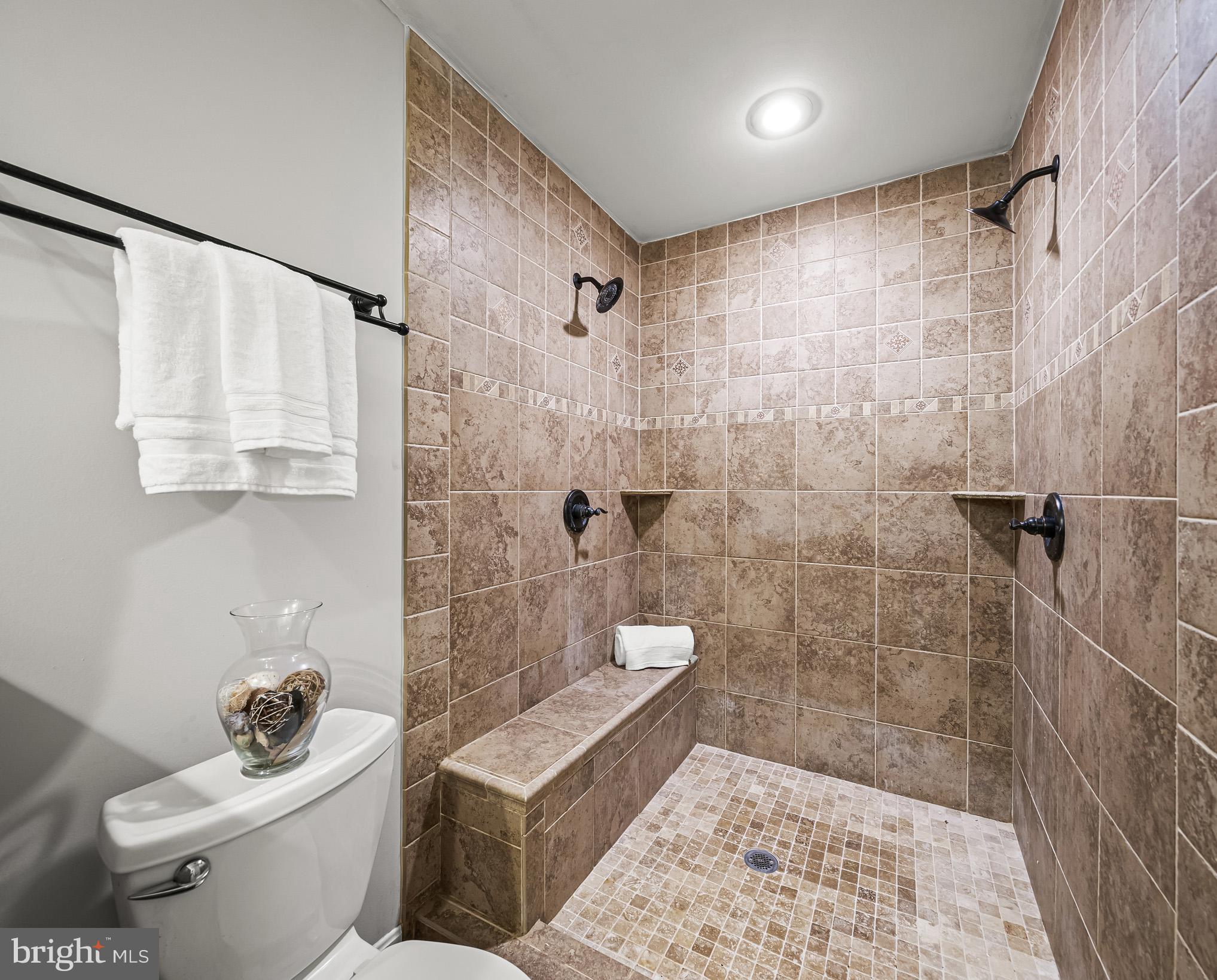 MOUNT CARMEL WOODS - Residential