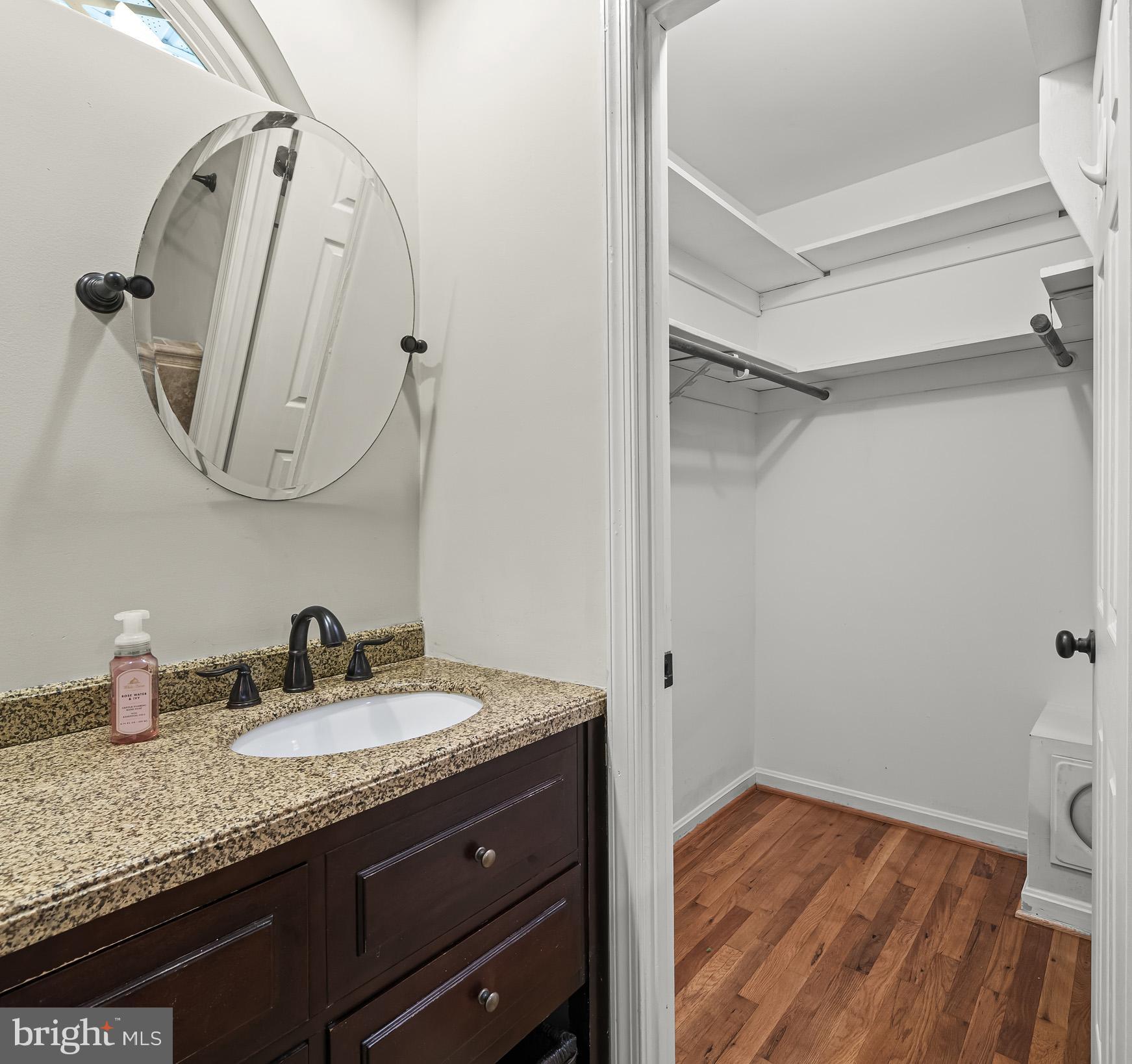 MOUNT CARMEL WOODS - Residential