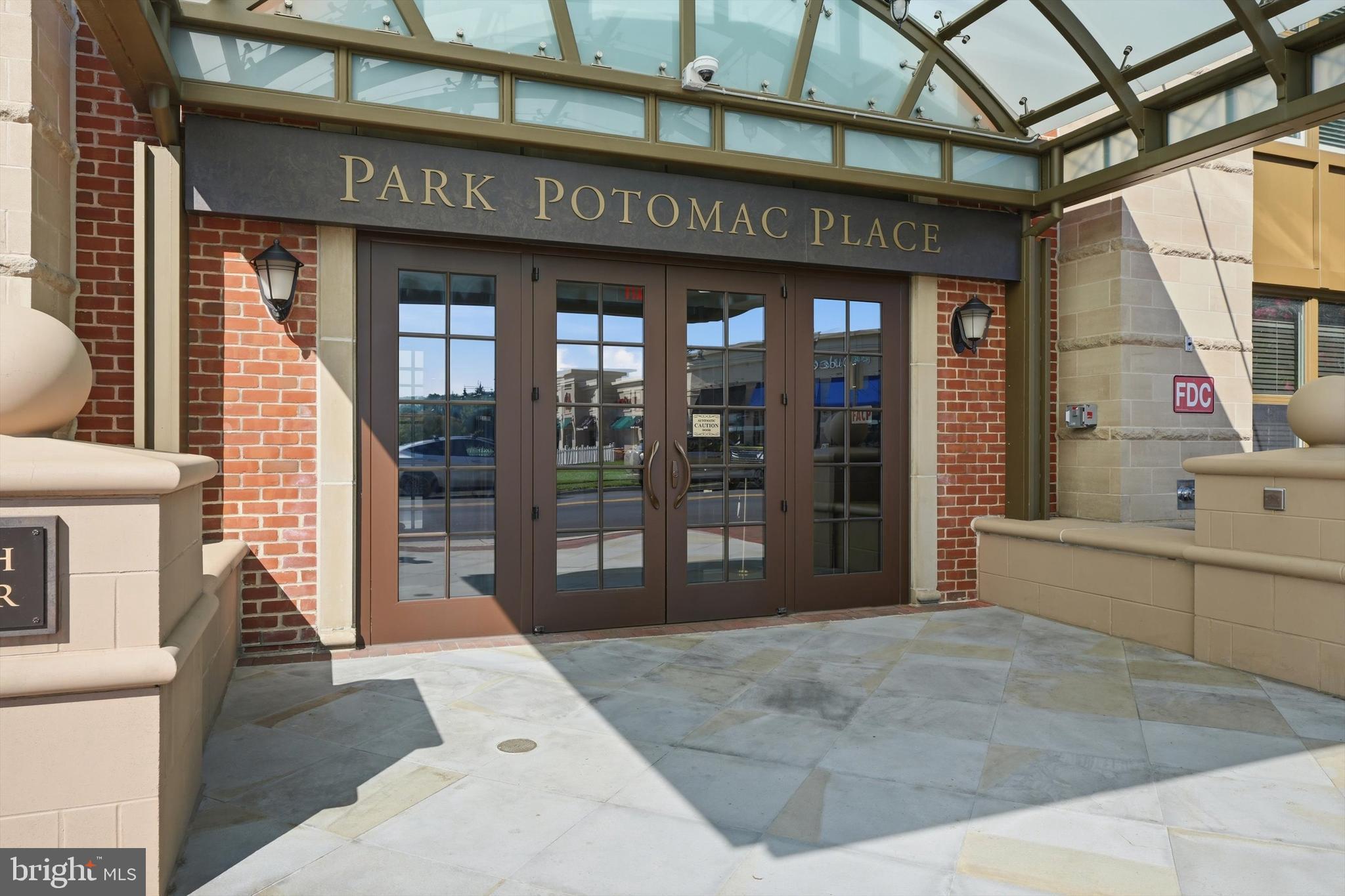 12500 PARK POTOMAC AVENUE 805S