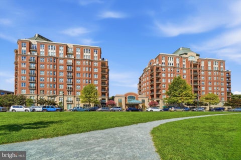 Condo For Rent - 12500 Park Potomac Avenue #805S<br/> Montgomery County, POTOMAC, MD 20854
