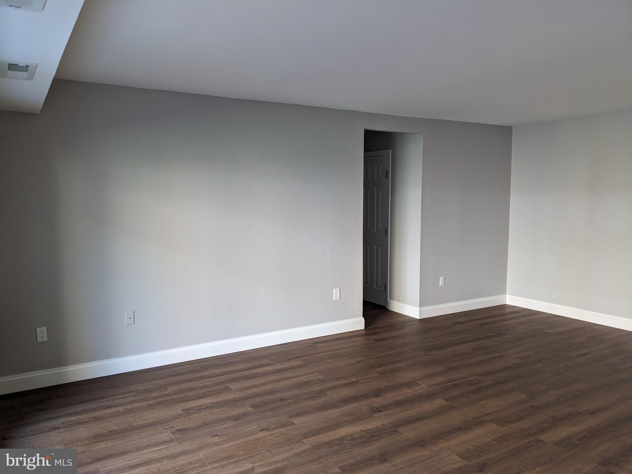 MARLOW TOWERS CONDOMINIUMS - Residential