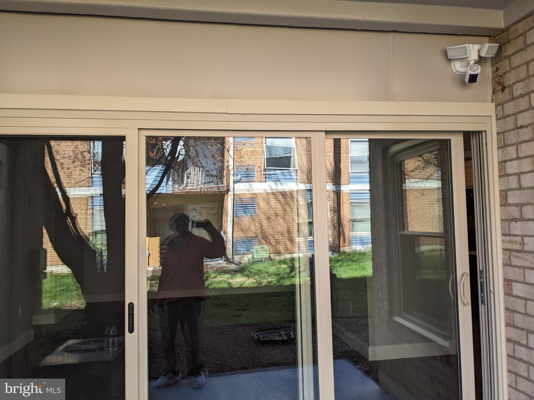 MARLOW TOWERS CONDOMINIUMS - Residential