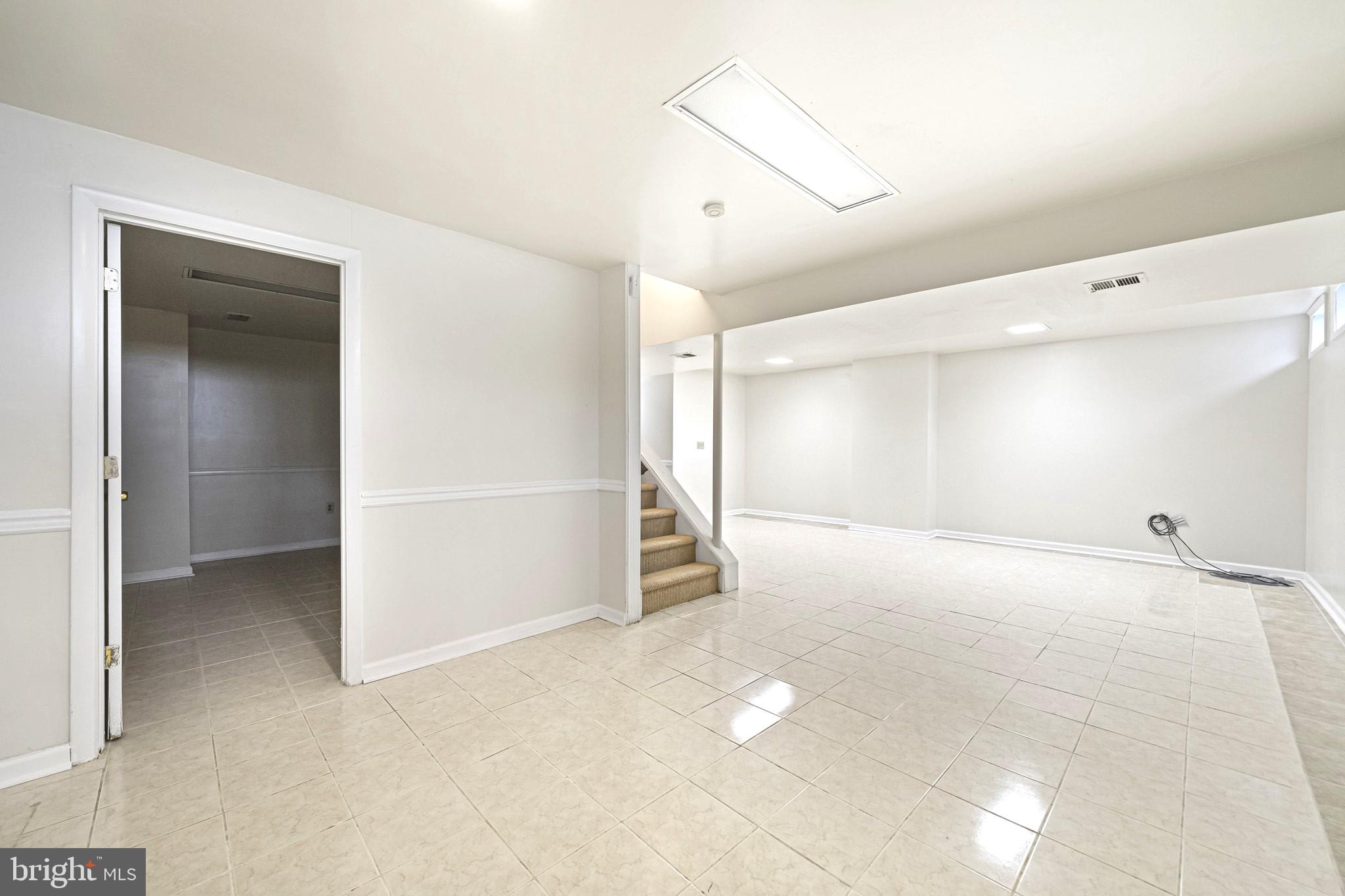 WHITE HALL FOREST PLAT 3 - Residential