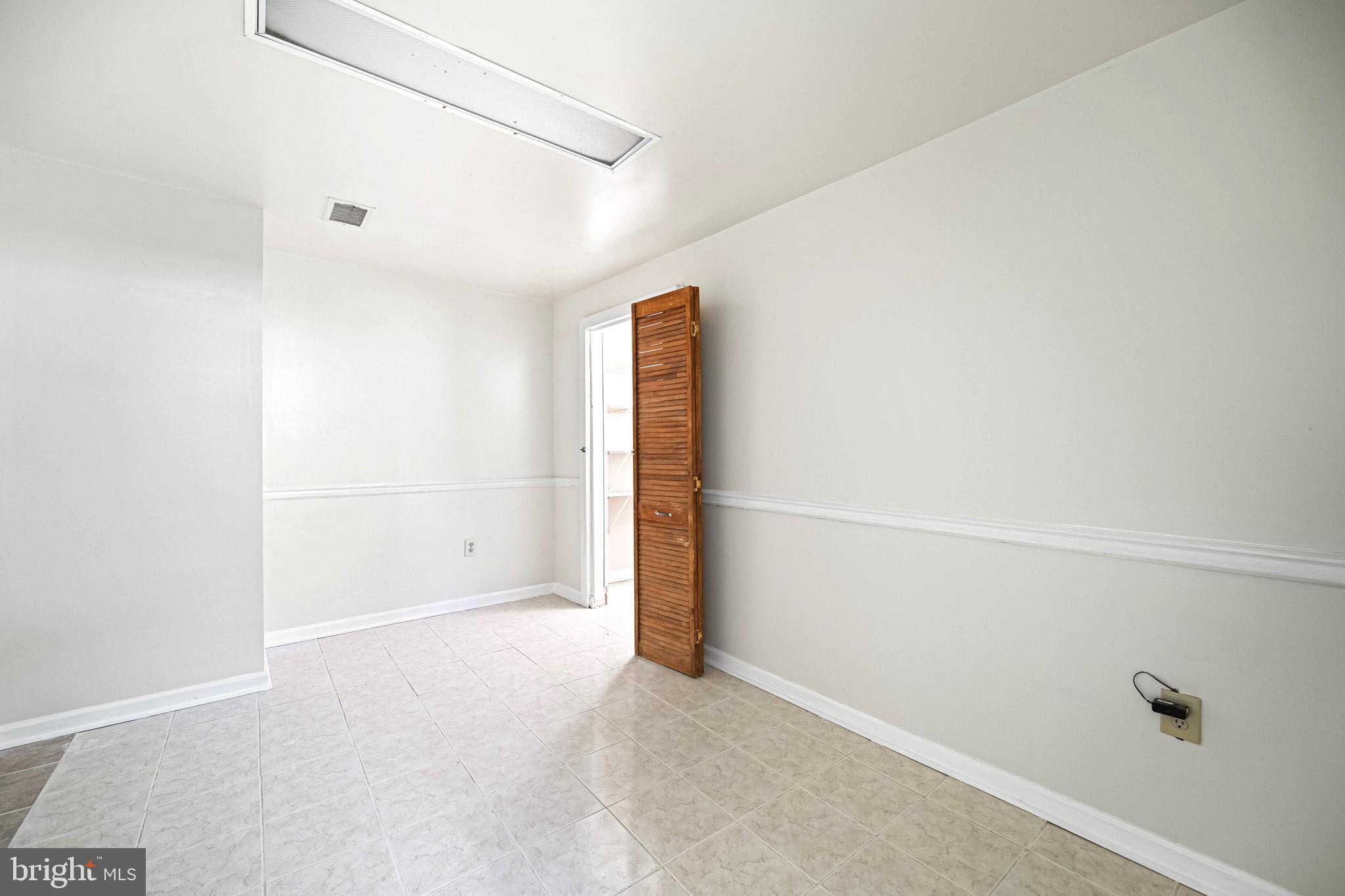 WHITE HALL FOREST PLAT 3 - Residential