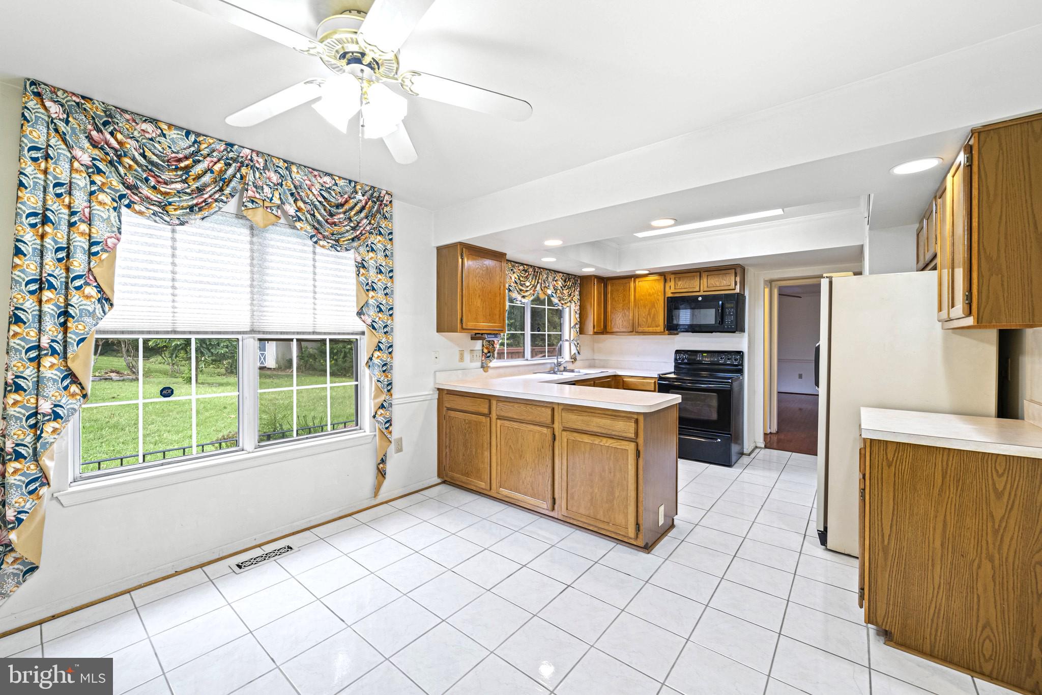 WHITE HALL FOREST PLAT 3 - Residential