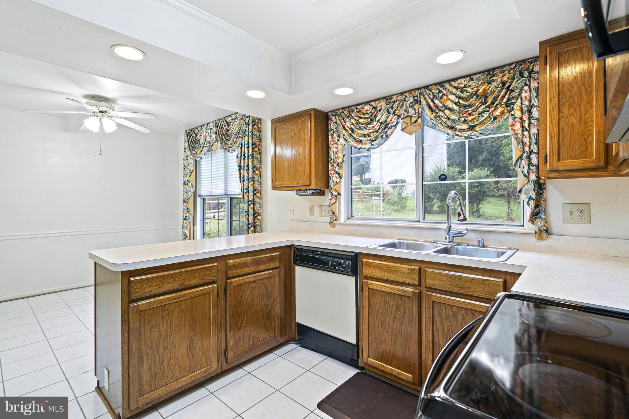 WHITE HALL FOREST PLAT 3 - Residential