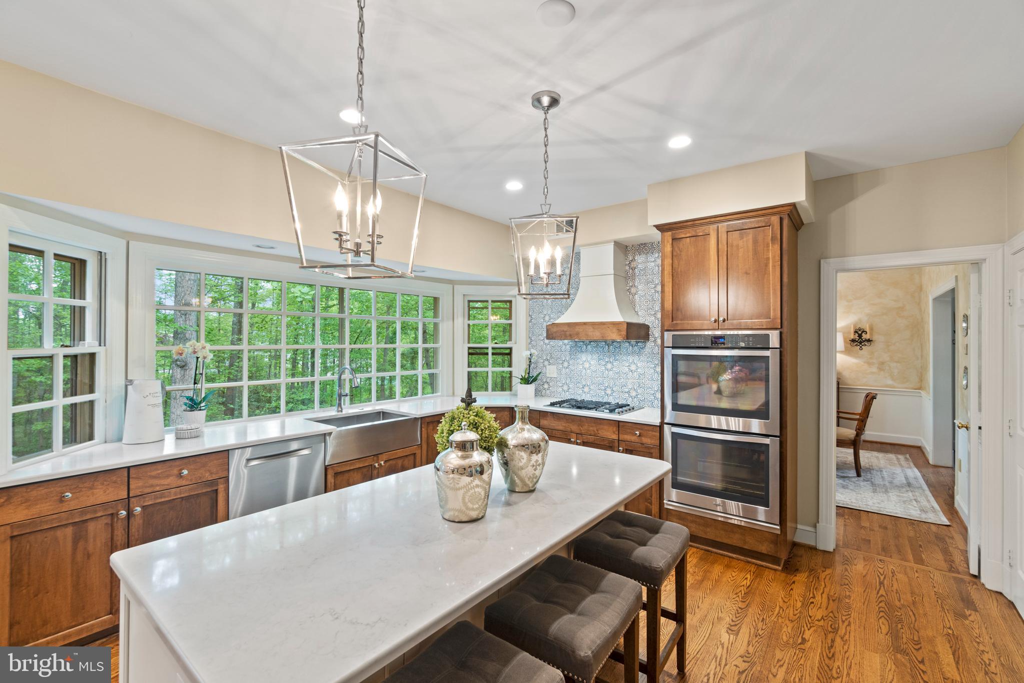 RESTON - Residential