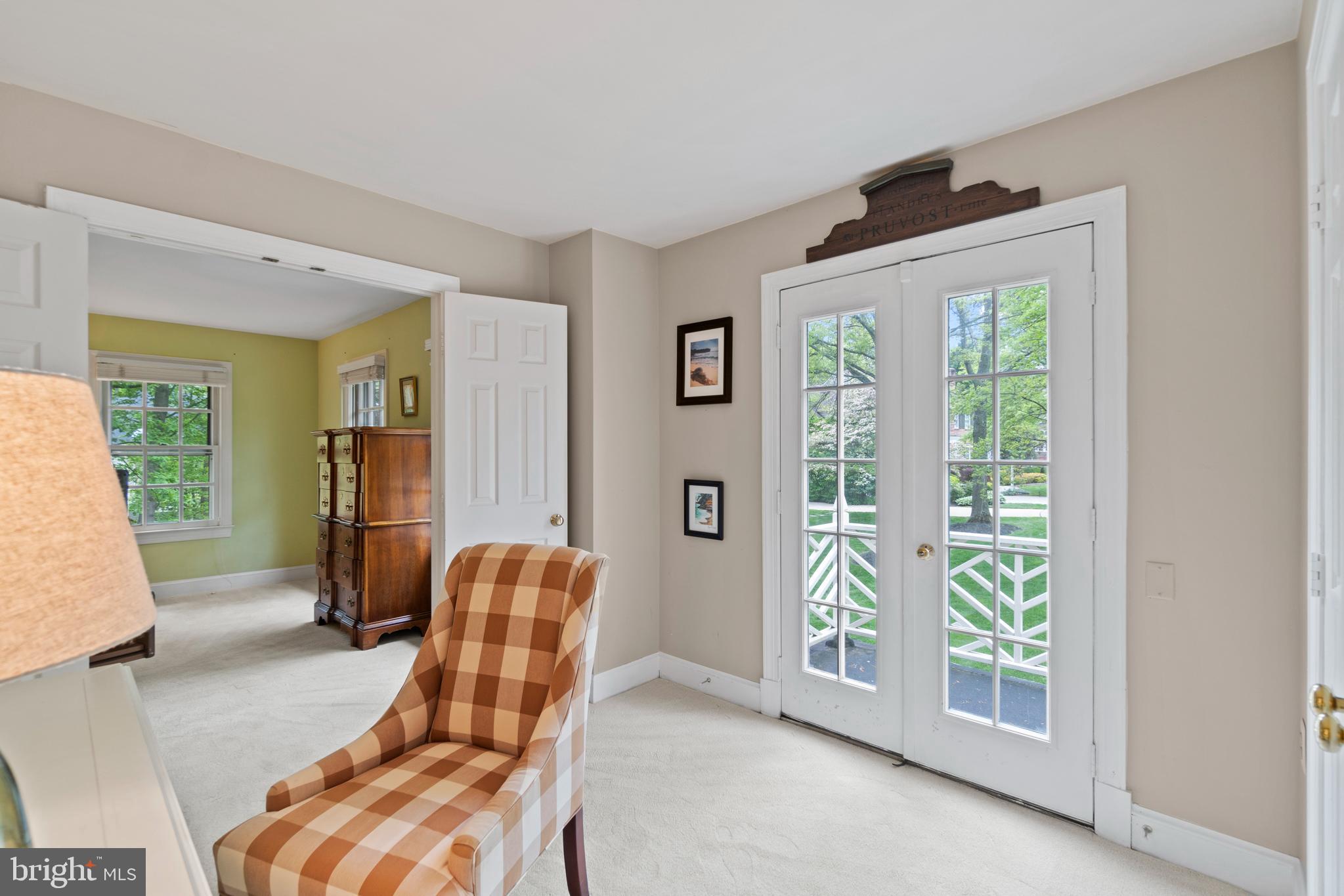 RESTON - Residential