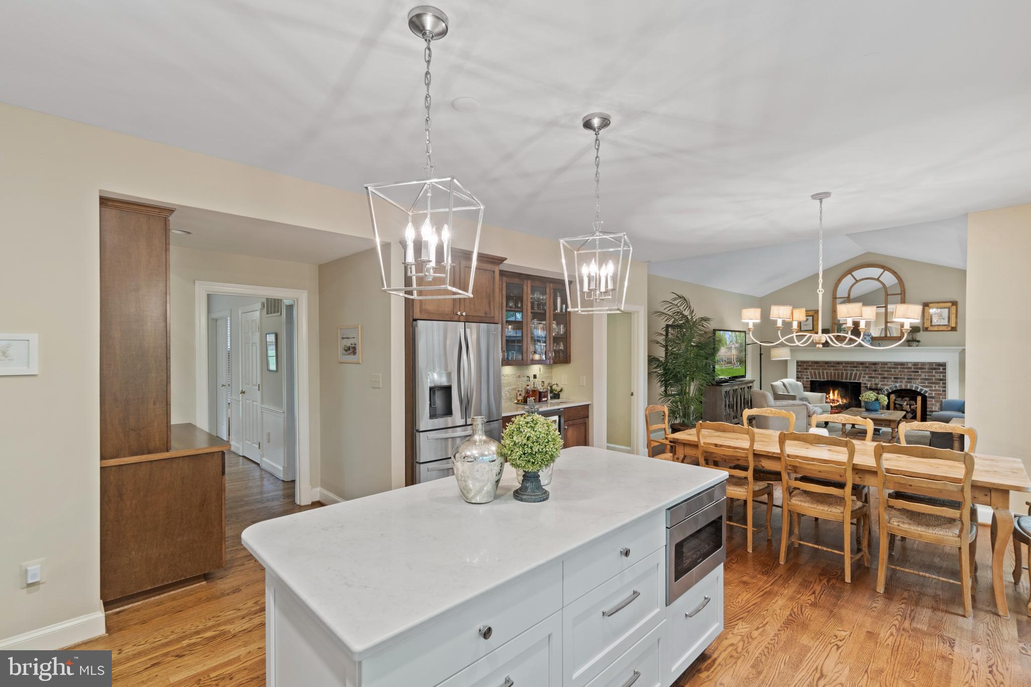 RESTON - Residential