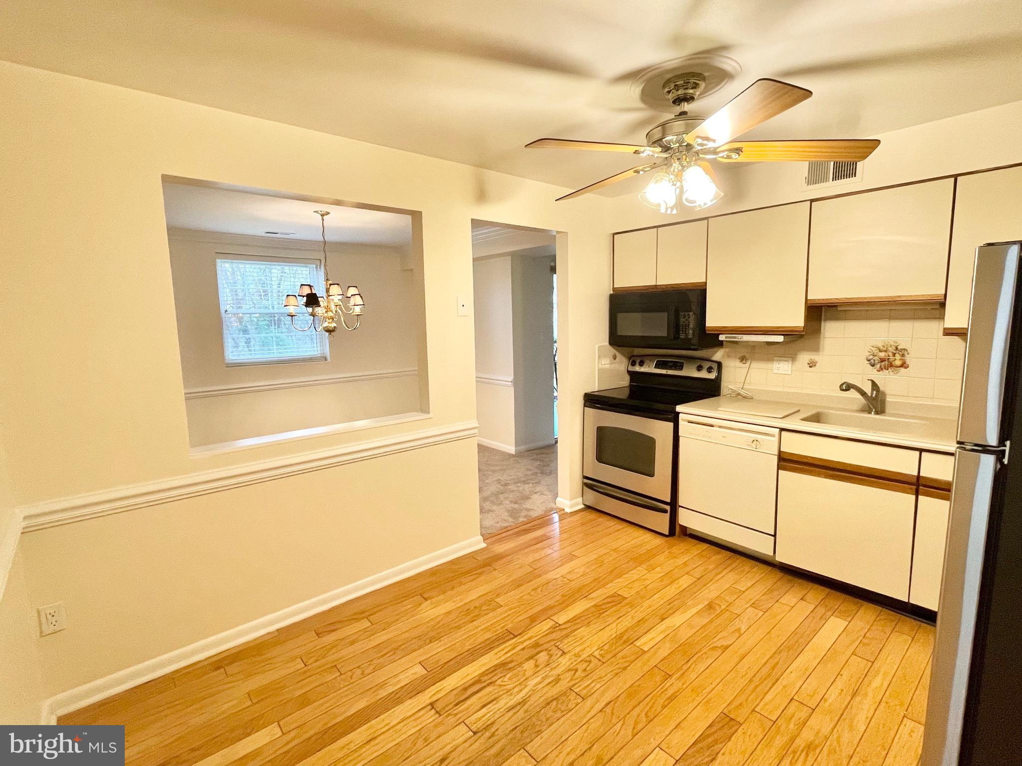 MAYS CHAPEL - Residential