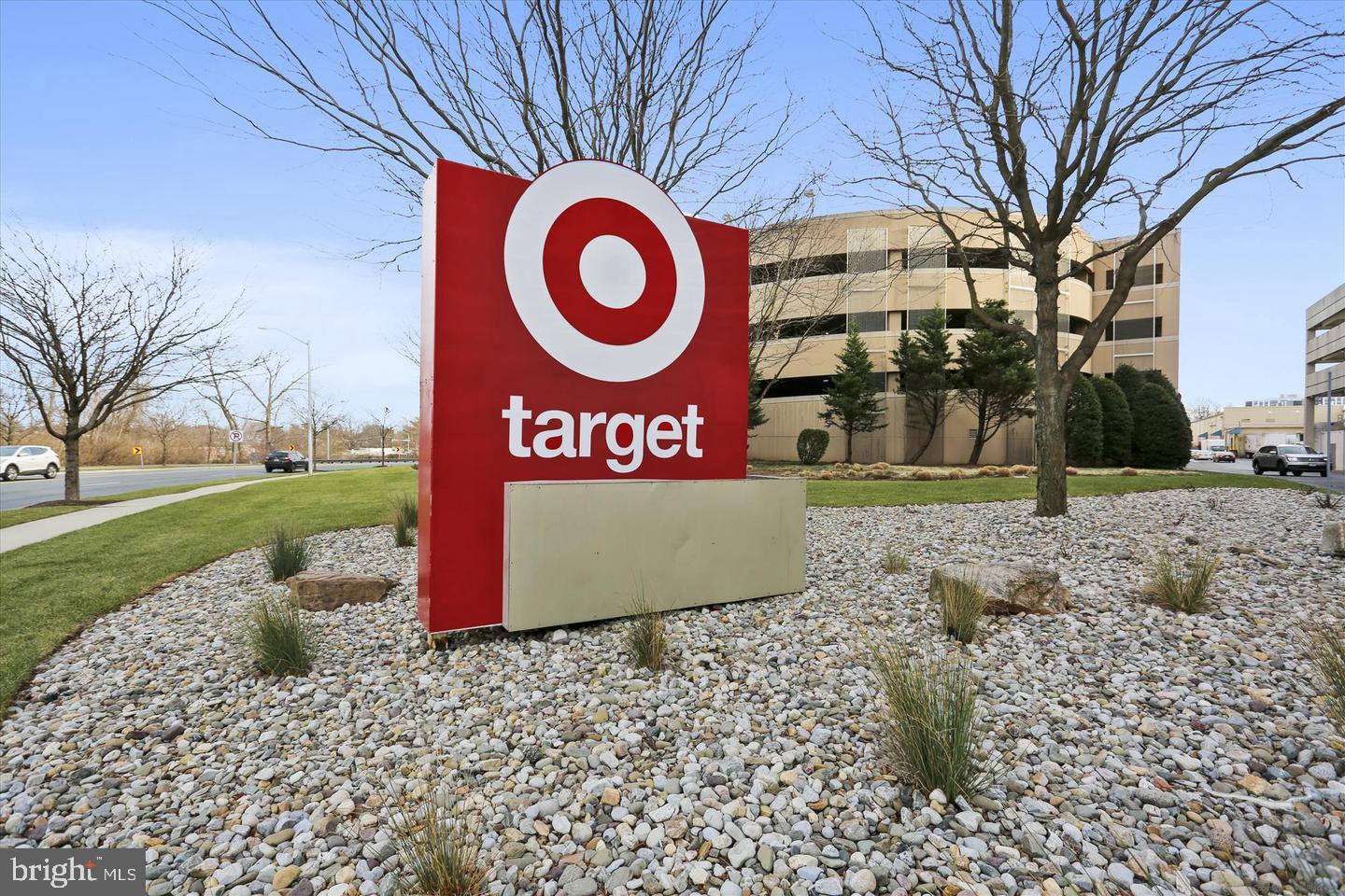 THE FORUM - Residential Lease