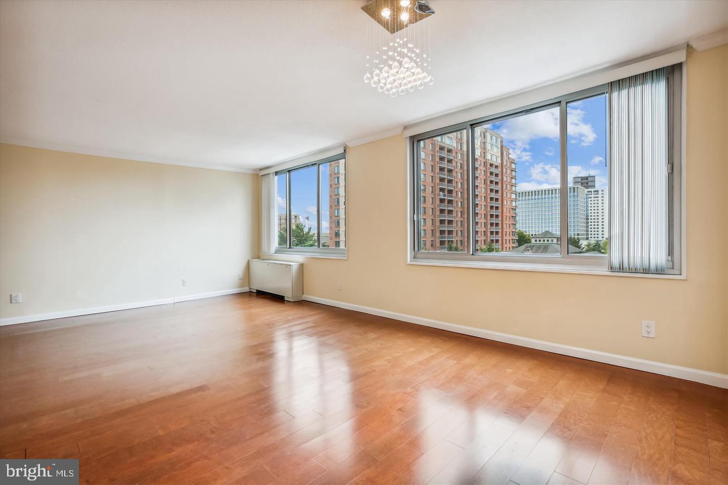 THE FORUM - Residential Lease