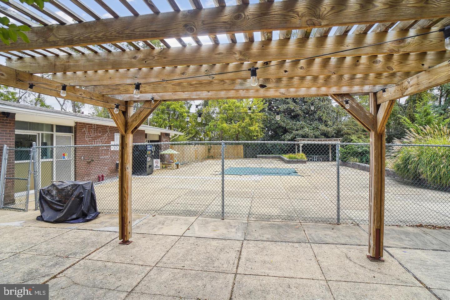 THE FORUM - Residential Lease