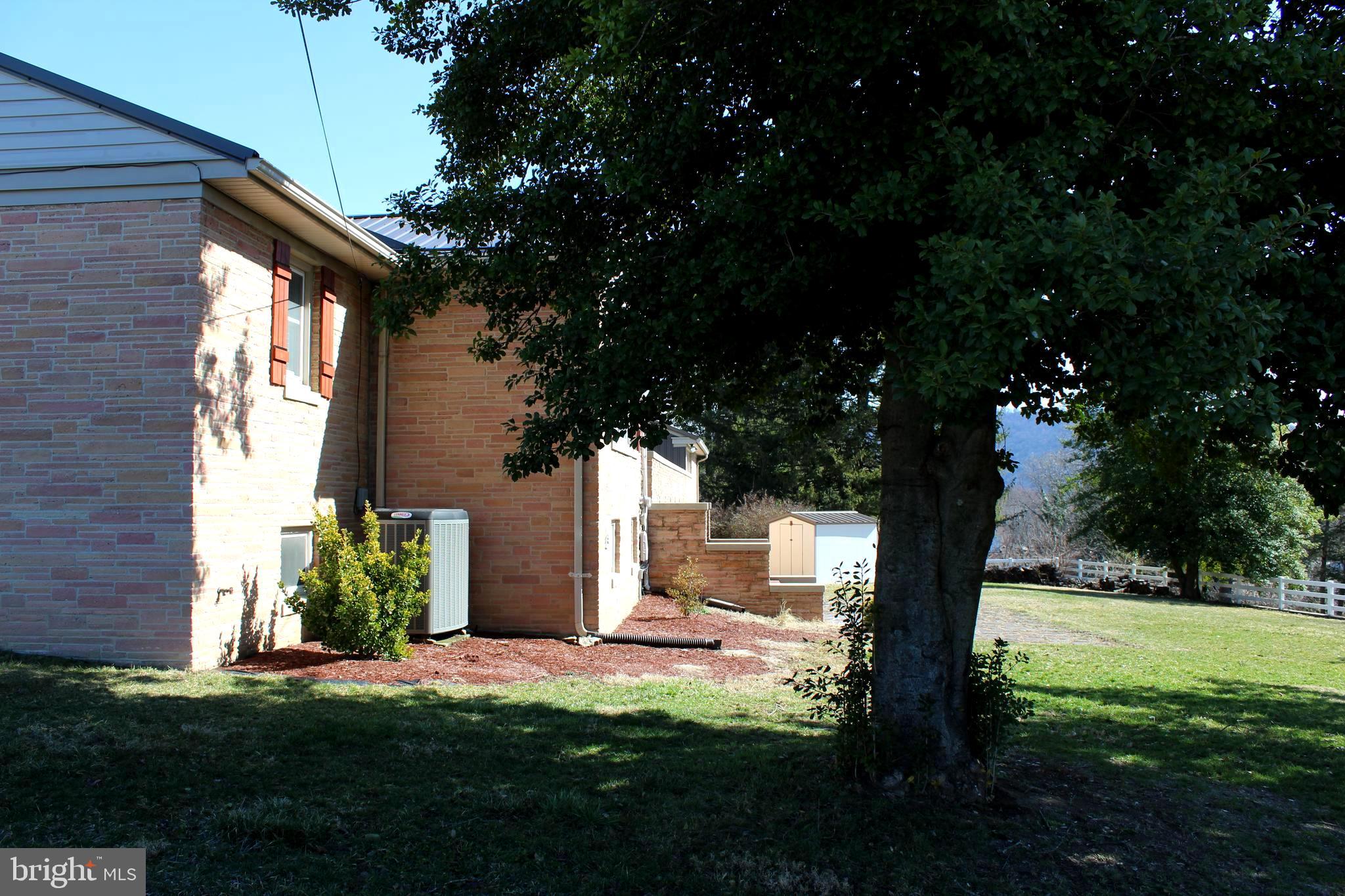 CENTRAL ADDITION - Residential