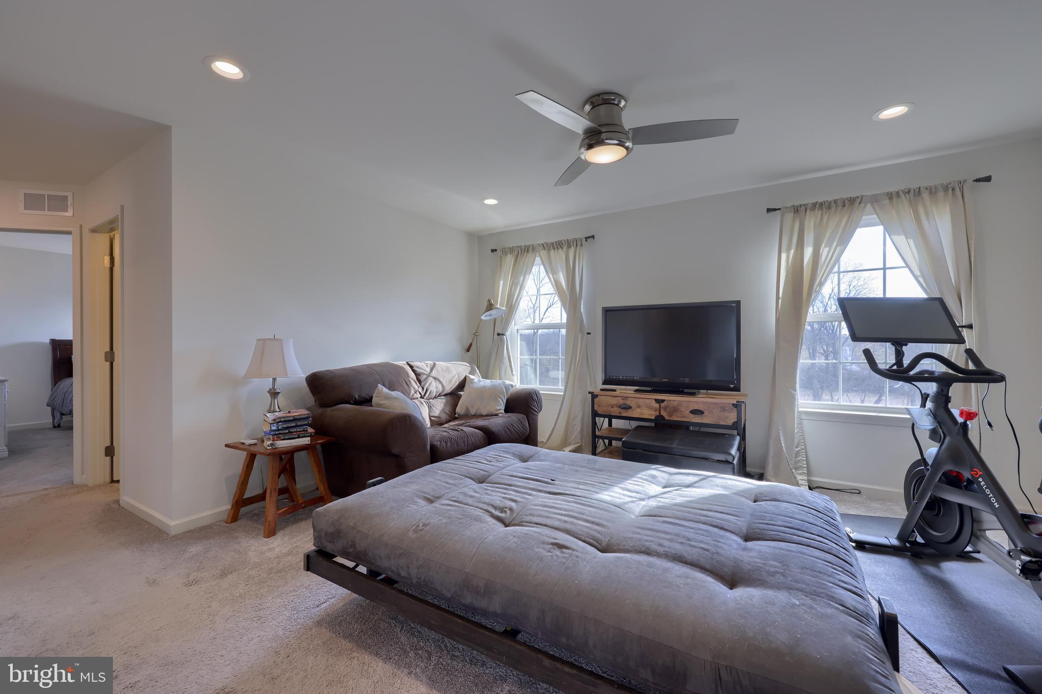 HEATHERWOODS - Residential