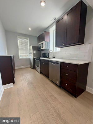 1247 SNYDER AVE # 4, PHILADELPHIA, PA 19148 - Image aaa288e5c2dee37de657e66e3a6b9fad/784330376