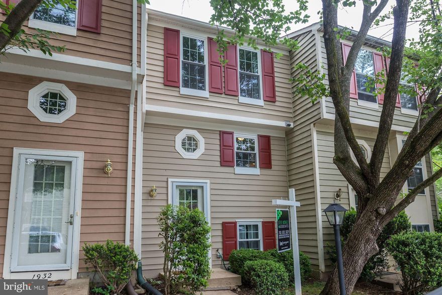 Remodeled move in ready home. Fresh paint inside and out. Brand new carpet on lower level and granite in kitchen and baths.  Hardwood floors throughout top two levels. Windows, HVAC, and hot water heater all replaced. Amazing location- close to metro, toll road, shopping, grocery, pools, lakes, and trails. Ample extra parking in cluster. $157 month fee in listing includes yearly Reston Association