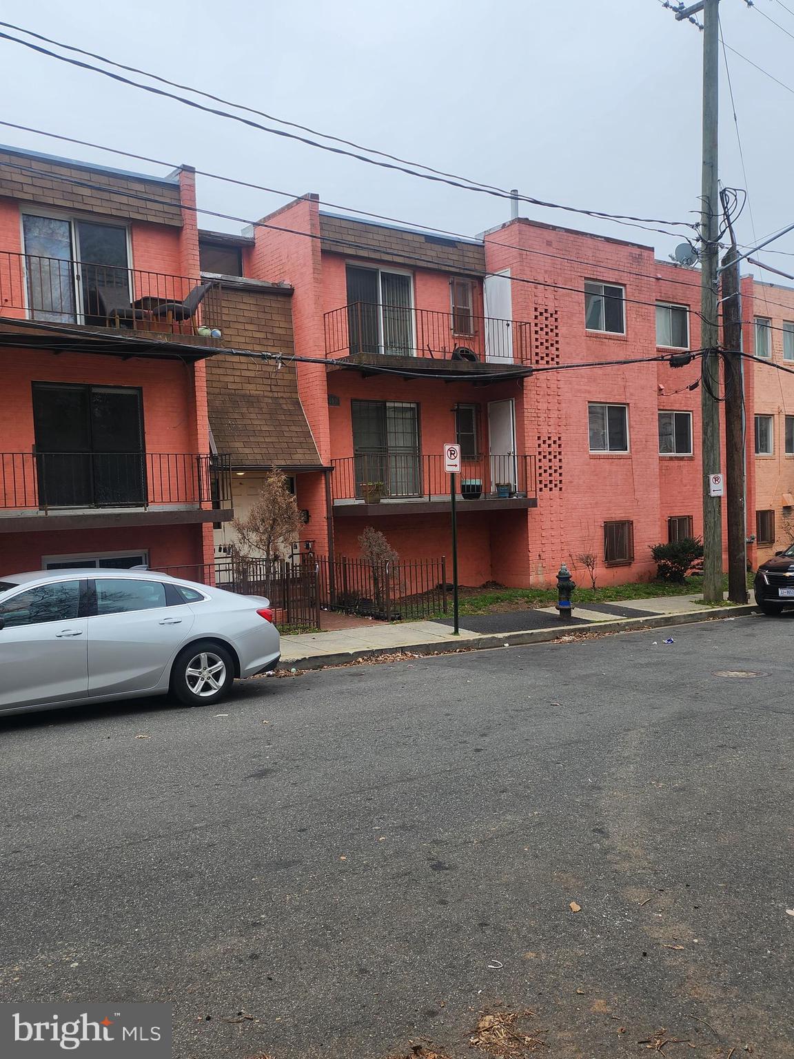 5009 D STREET SE 302