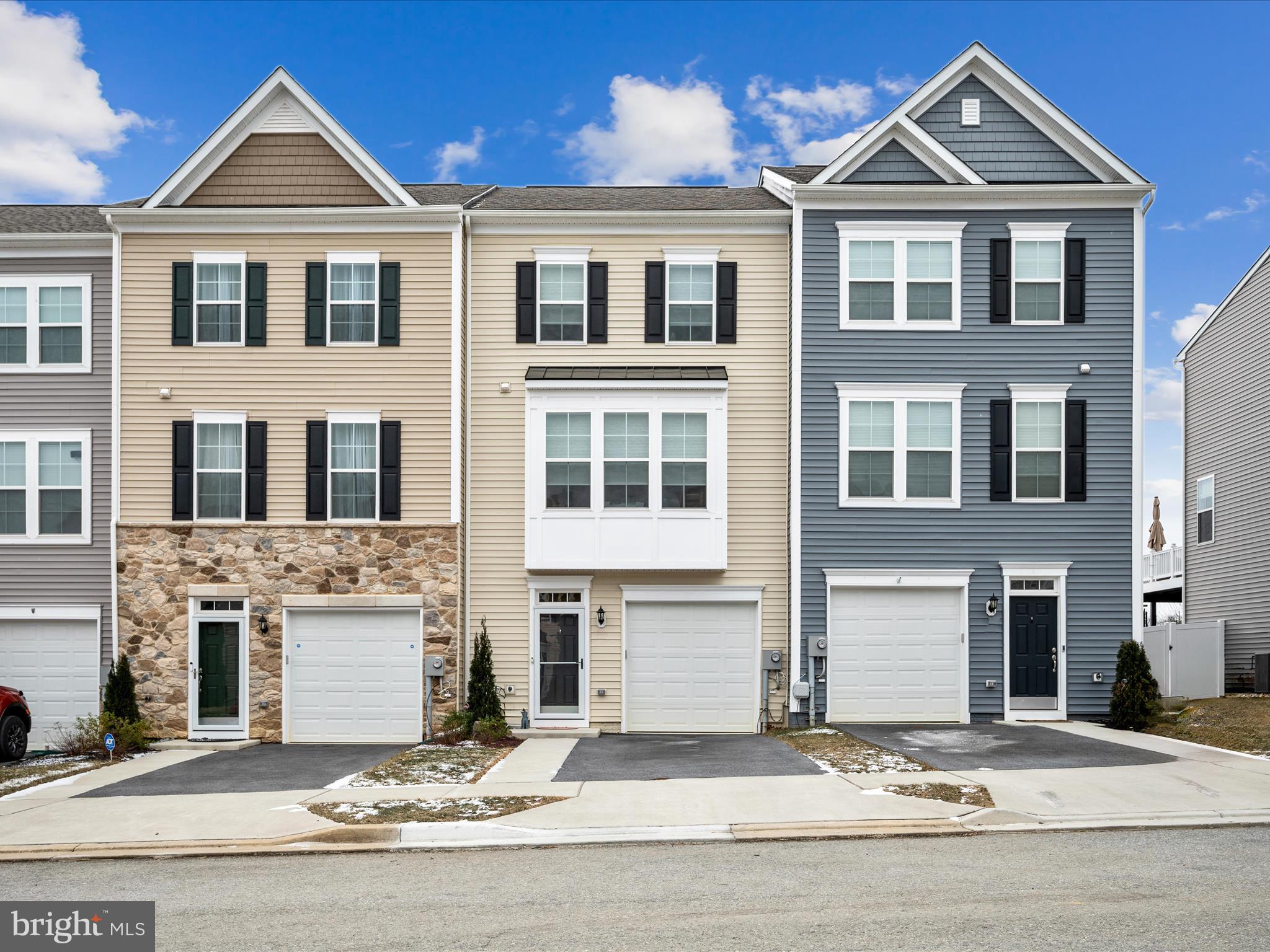 HUNTFIELD - Residential