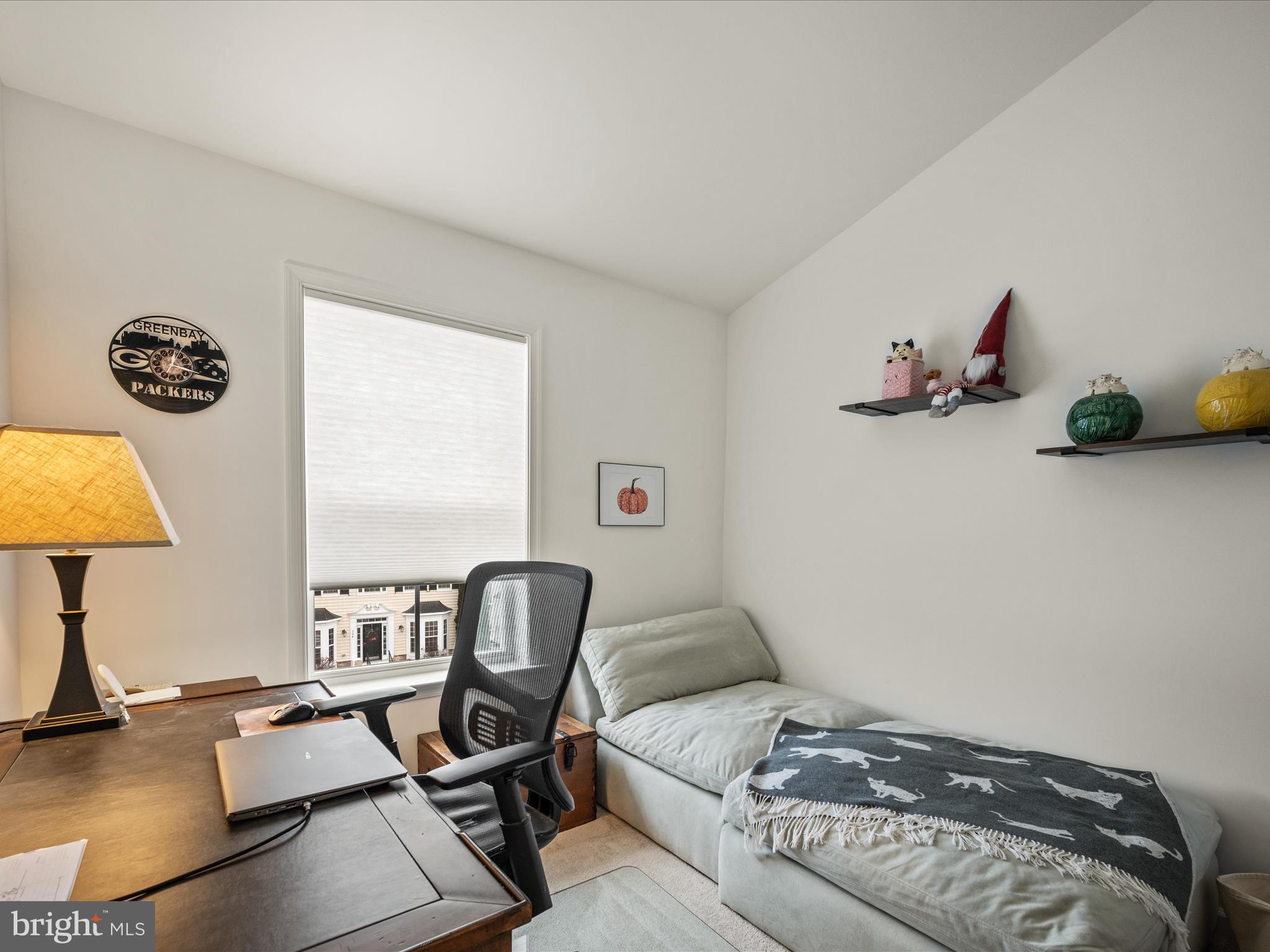 HUNTFIELD - Residential