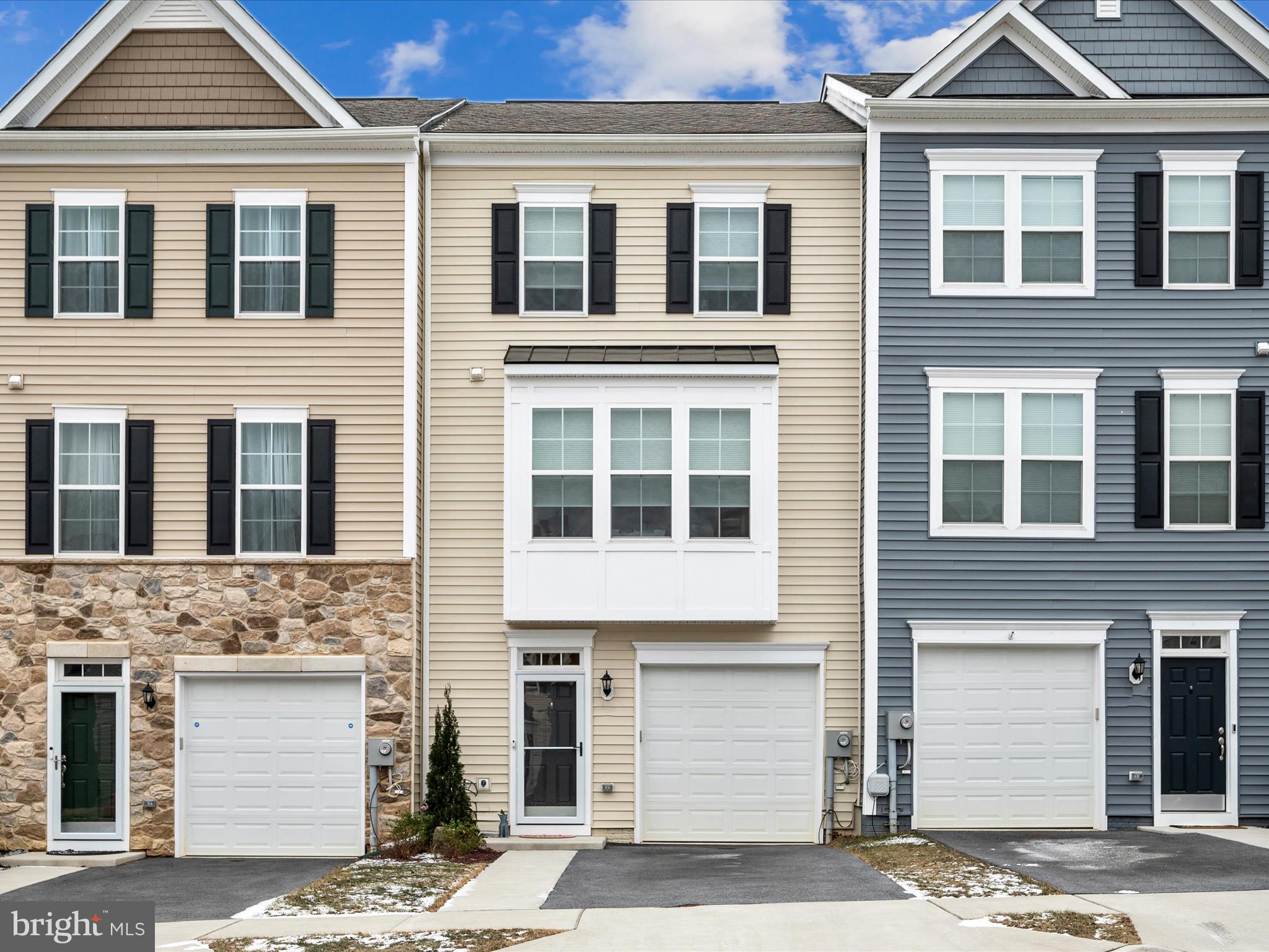 HUNTFIELD - Residential